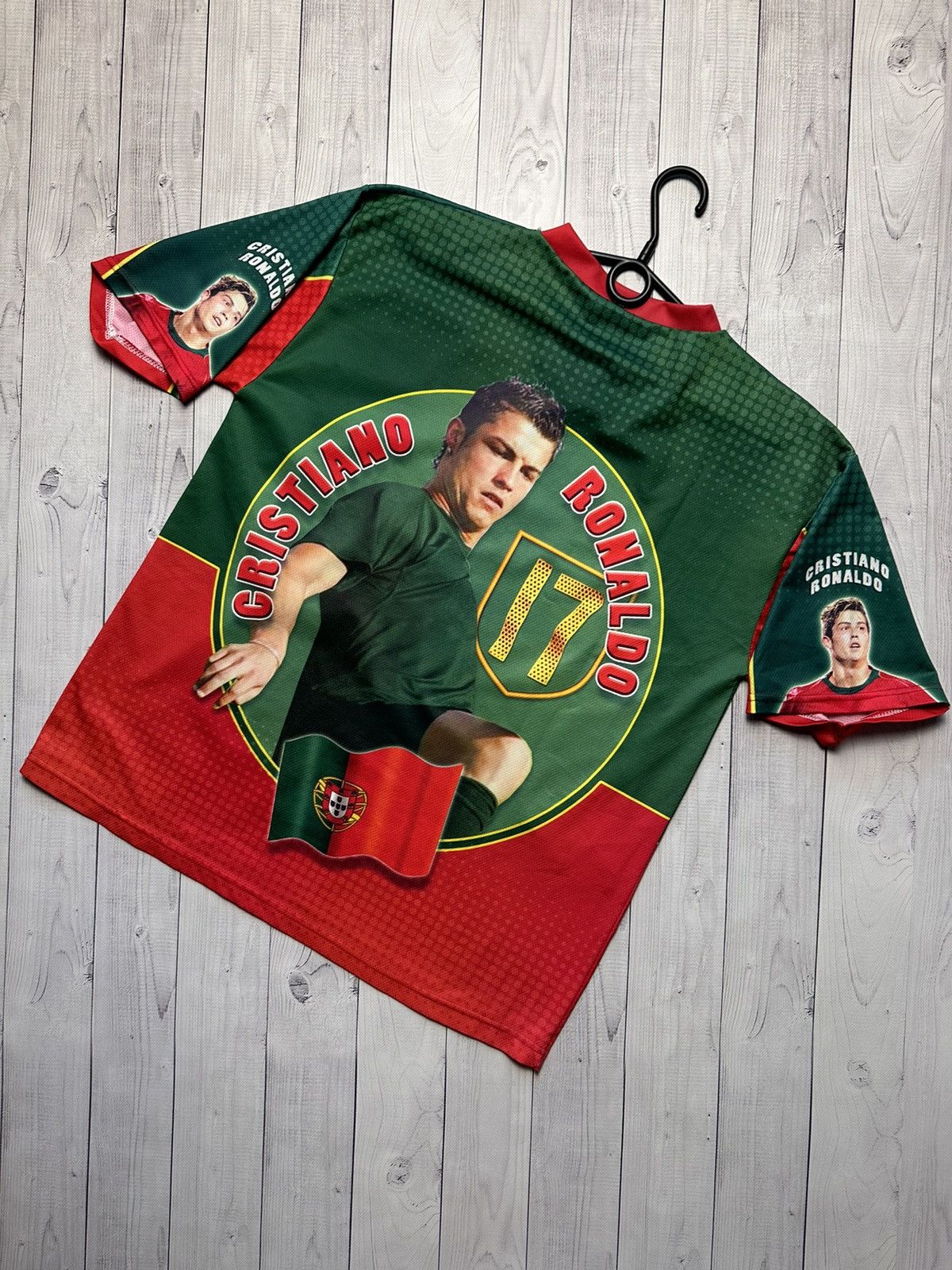 Vintage Vintage Ronaldo soccer tee logo rare size L Size US L / EU 52-54 / 3 - 2 Thumbnail