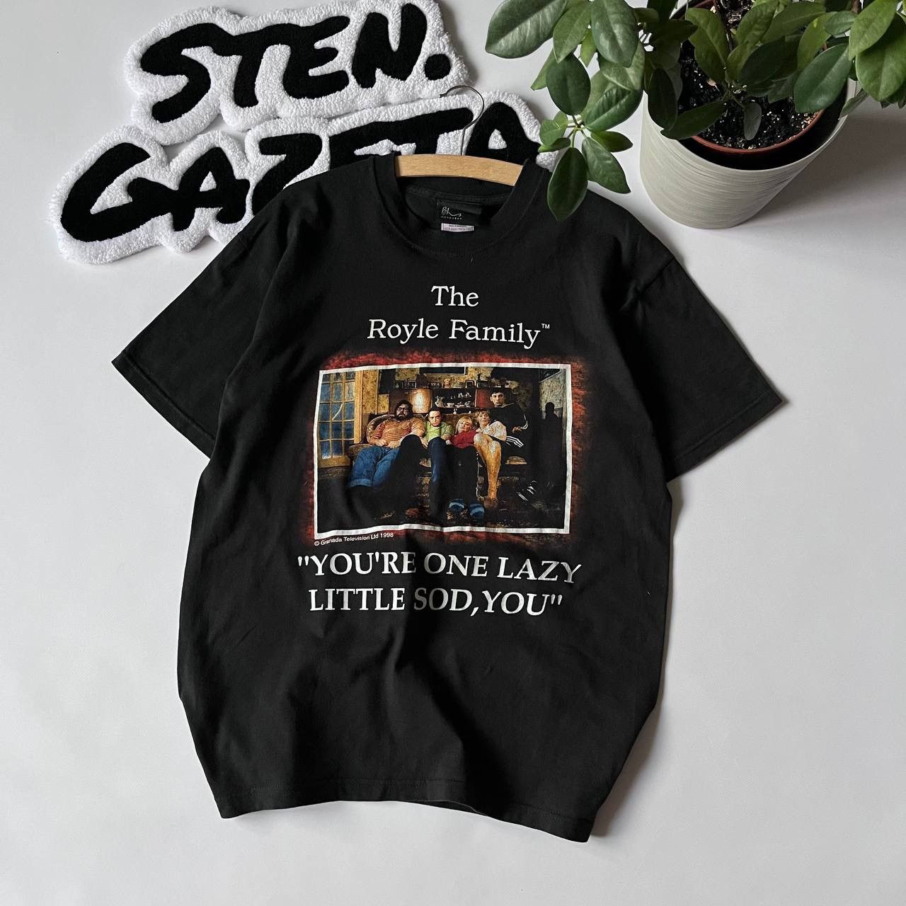 Garbage TV × Vintage 1998 The Royal Family Granada Television LTD Tshirt Size US M / EU 48-50 / 2 - 1 Thumbnail