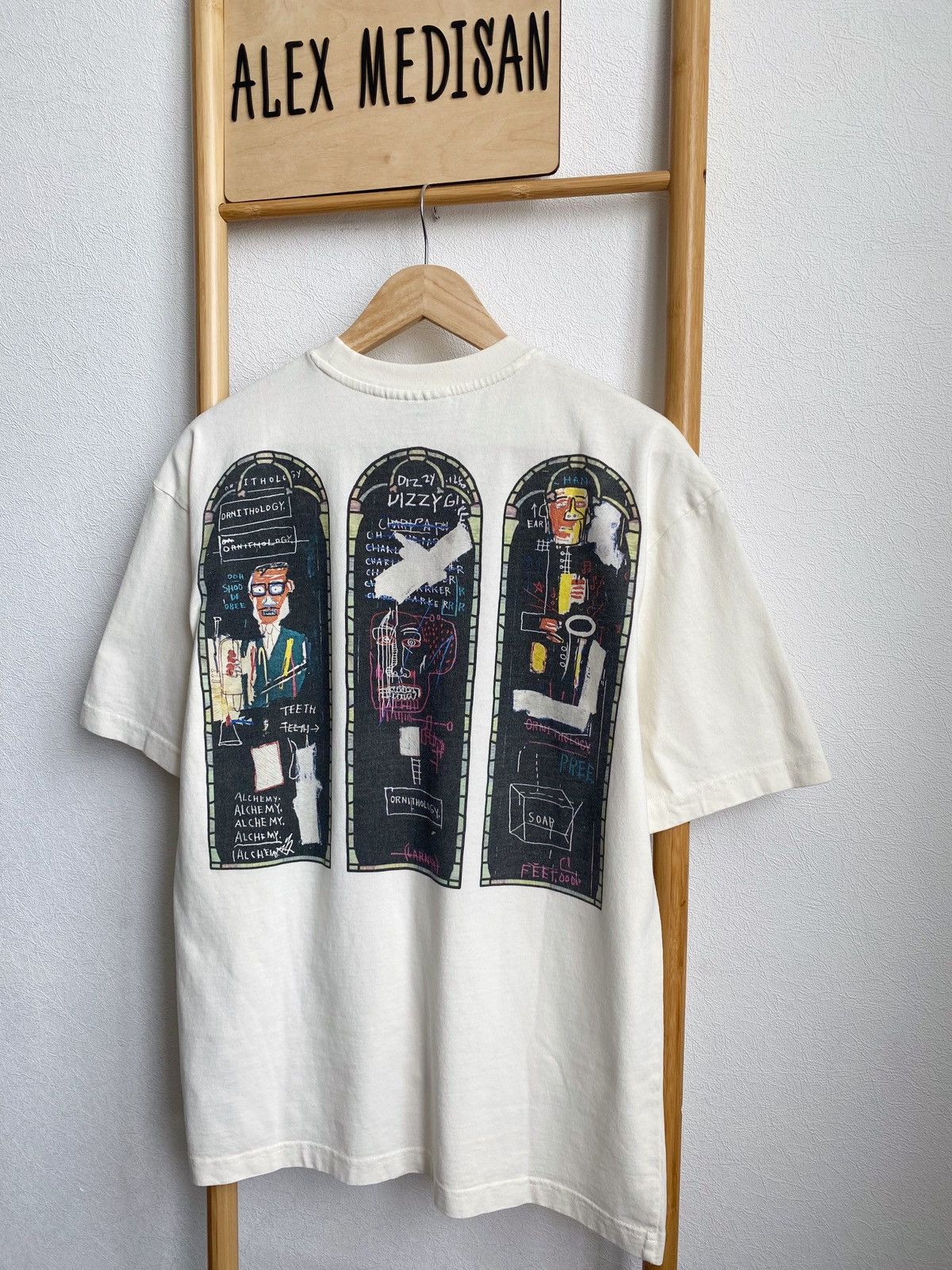 H&M × Jean-Michel Basquiat × Who Decides War WHO DECIDES WAR x BASQUIAT x H&M RELAXED FIT COTTON T-SHIRT Size US S / EU 44-46 / 1 - 3 Thumbnail