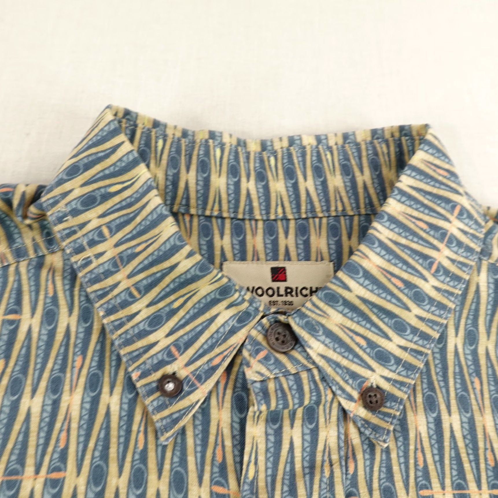 Vintage Woolrich Button-Up Shirt Mens Medium Blue Geometric Outdoor Casual Short Sleeve Size US M / EU 48-50 / 2 - 2 Thumbnail