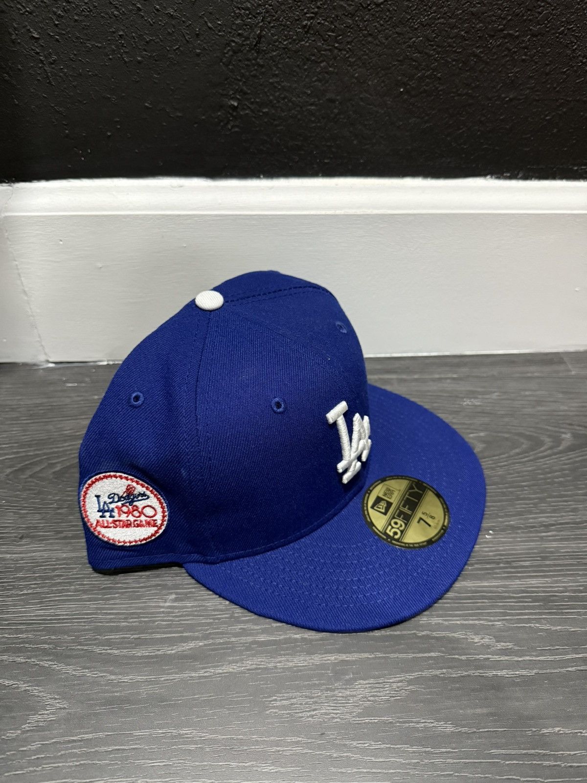 New Era LA Dodgers New Era Hat/ Pink Bottom Size 46 - 1 Thumbnail