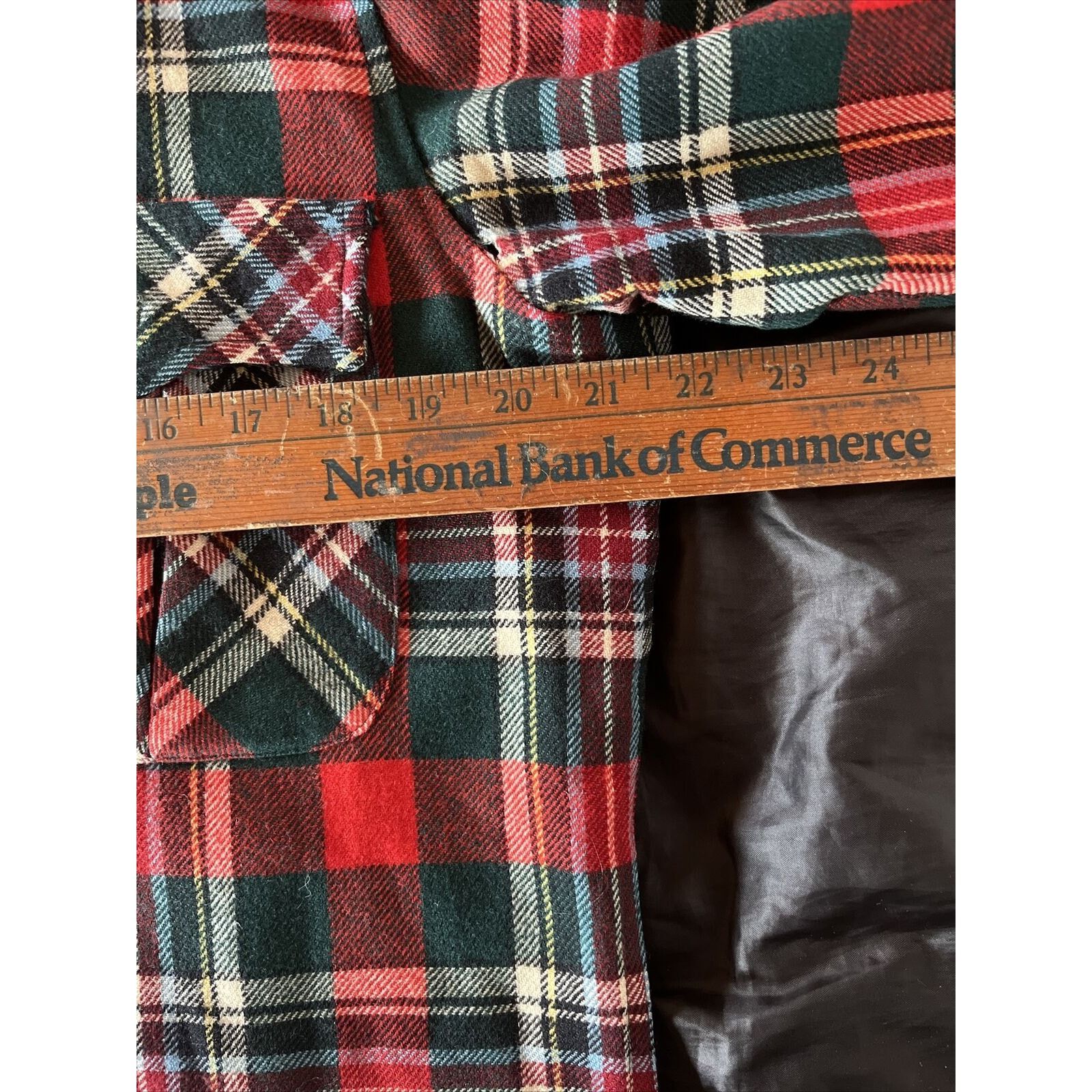 Pendleton Pendleton Lobo VTG Mens M red plaid long sleeve wool flannel Size US M / EU 48-50 / 2 - 21 Thumbnail