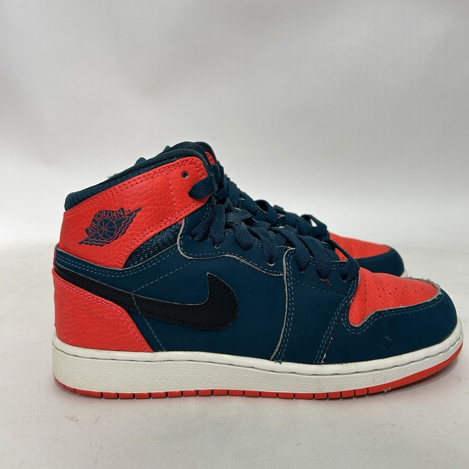 Nike Nike Jordan 1 Retro High BG “Russell Westbrook” Size US 5.5 / IT 35.5 - 4 Thumbnail