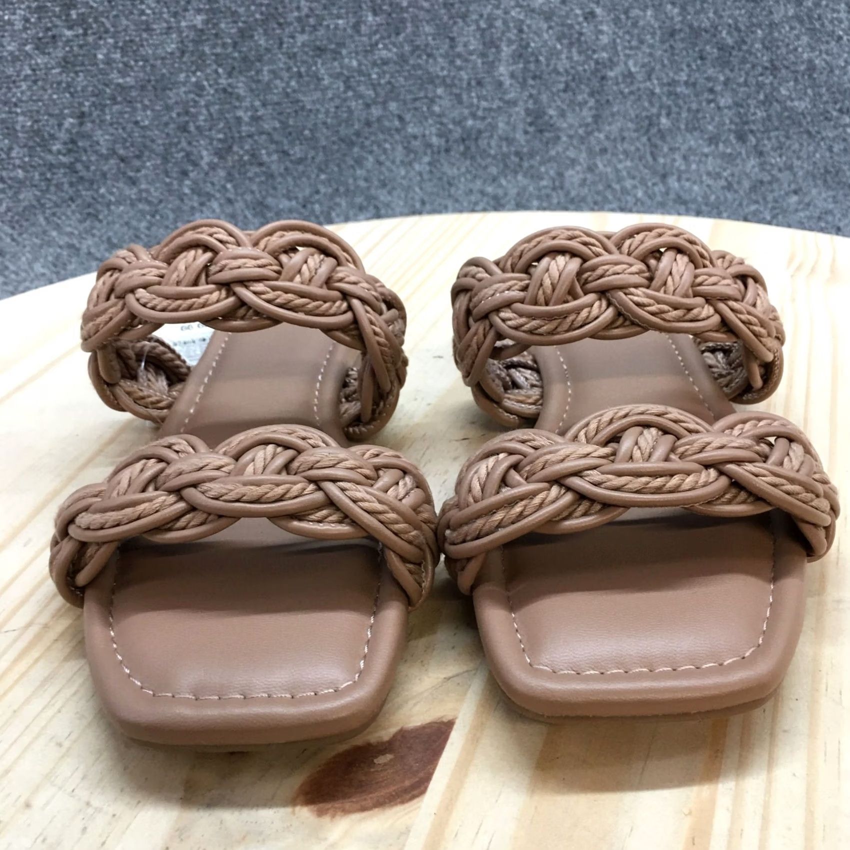 Vintage A New Day Sandal Womens 6.5 Brown Sarafina Braided Slip On Casual Leather NEW Size US 7 / IT 37 - 4 Thumbnail