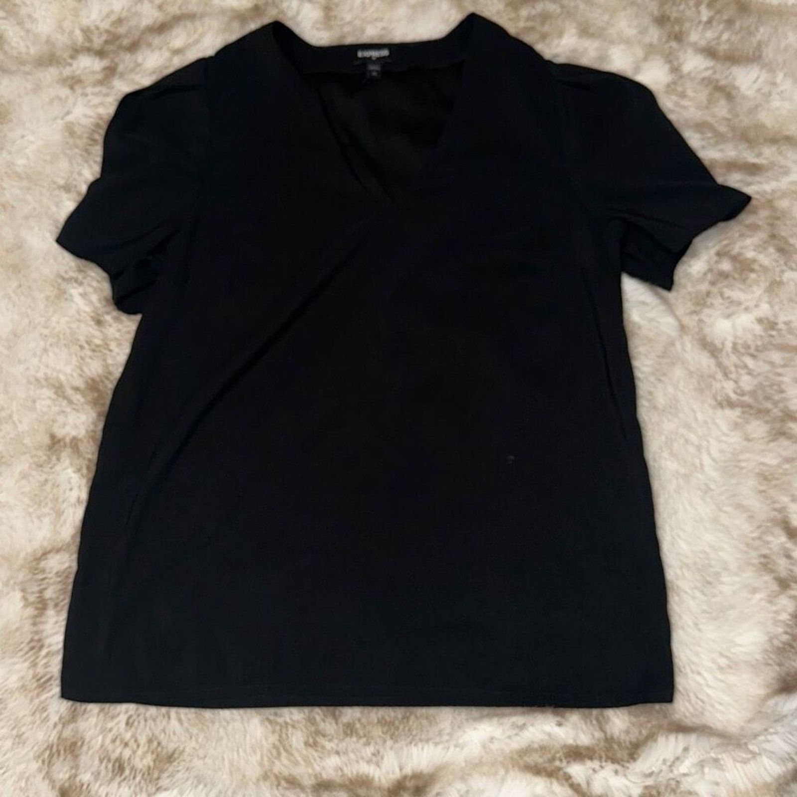 Express Express Short Sleeve V-Neck Blouse | Sz XS Size XS / US 0-2 / IT 36-38 - 2 Thumbnail