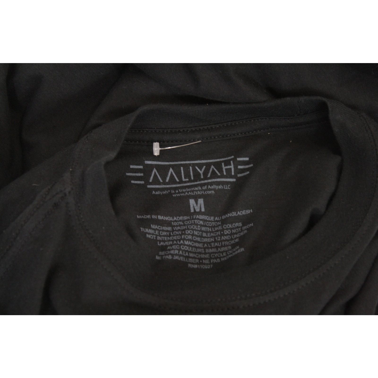 Rap Tees NEW Aaliyah Spell Out Portrait Rap Tee Black Shirt Size US M / EU 48-50 / 2 - 4 Thumbnail