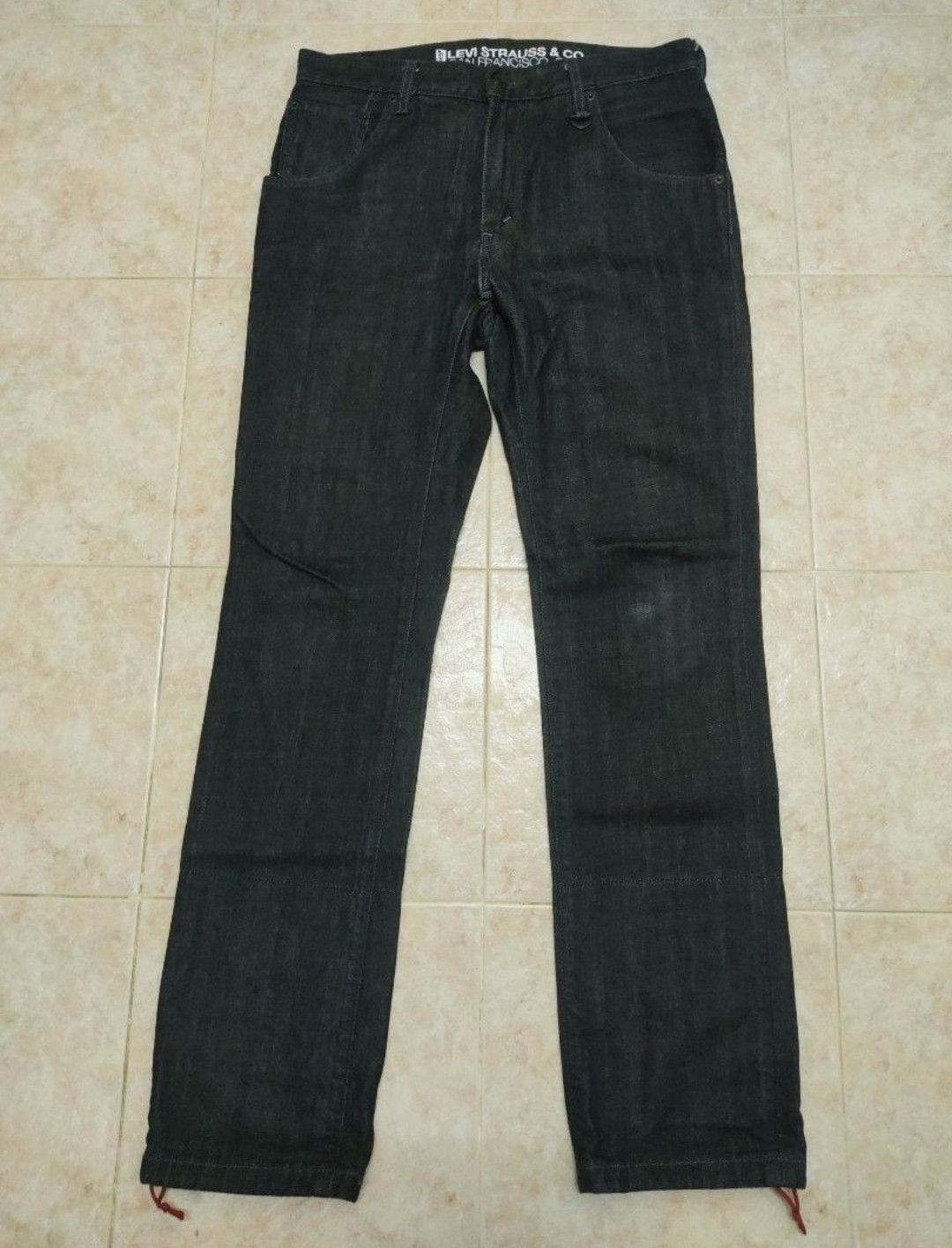 Fragment Design × Levi's Rare Levis Fenom Super black Fragment jeans Size US 32 / EU 48 - 1 Thumbnail