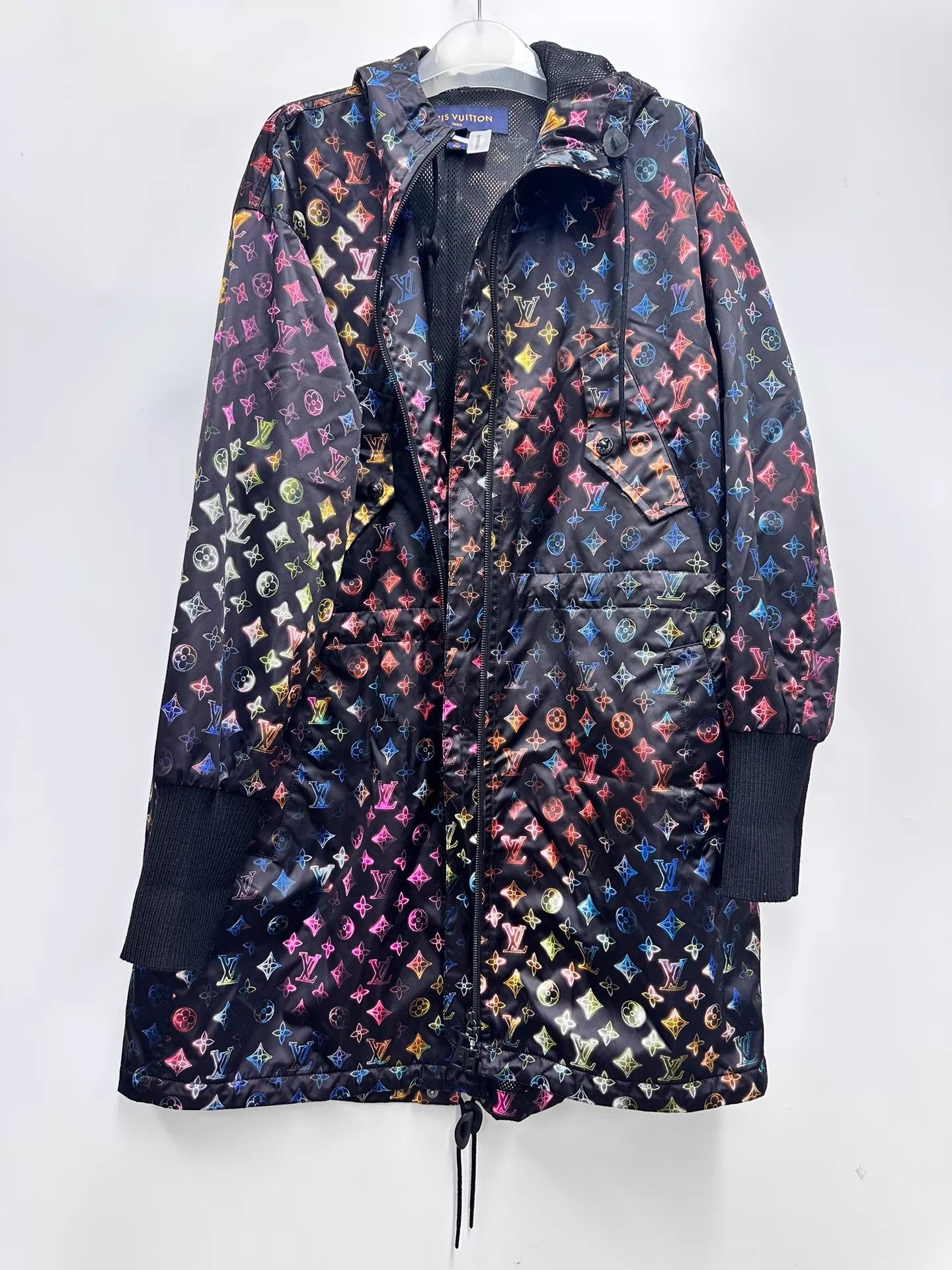 Louis Vuitton Louis Vuitton All Over Print Jacket Size 40 Size M / US 6-8 / IT 42-44 - 1 Thumbnail