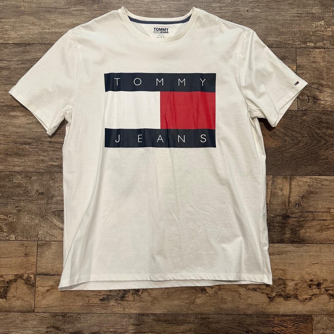 Tommy Hilfiger Tommy Jeans Big Flag Logo T-Shirt Size US XL / EU 56 / 4 - 1 Preview