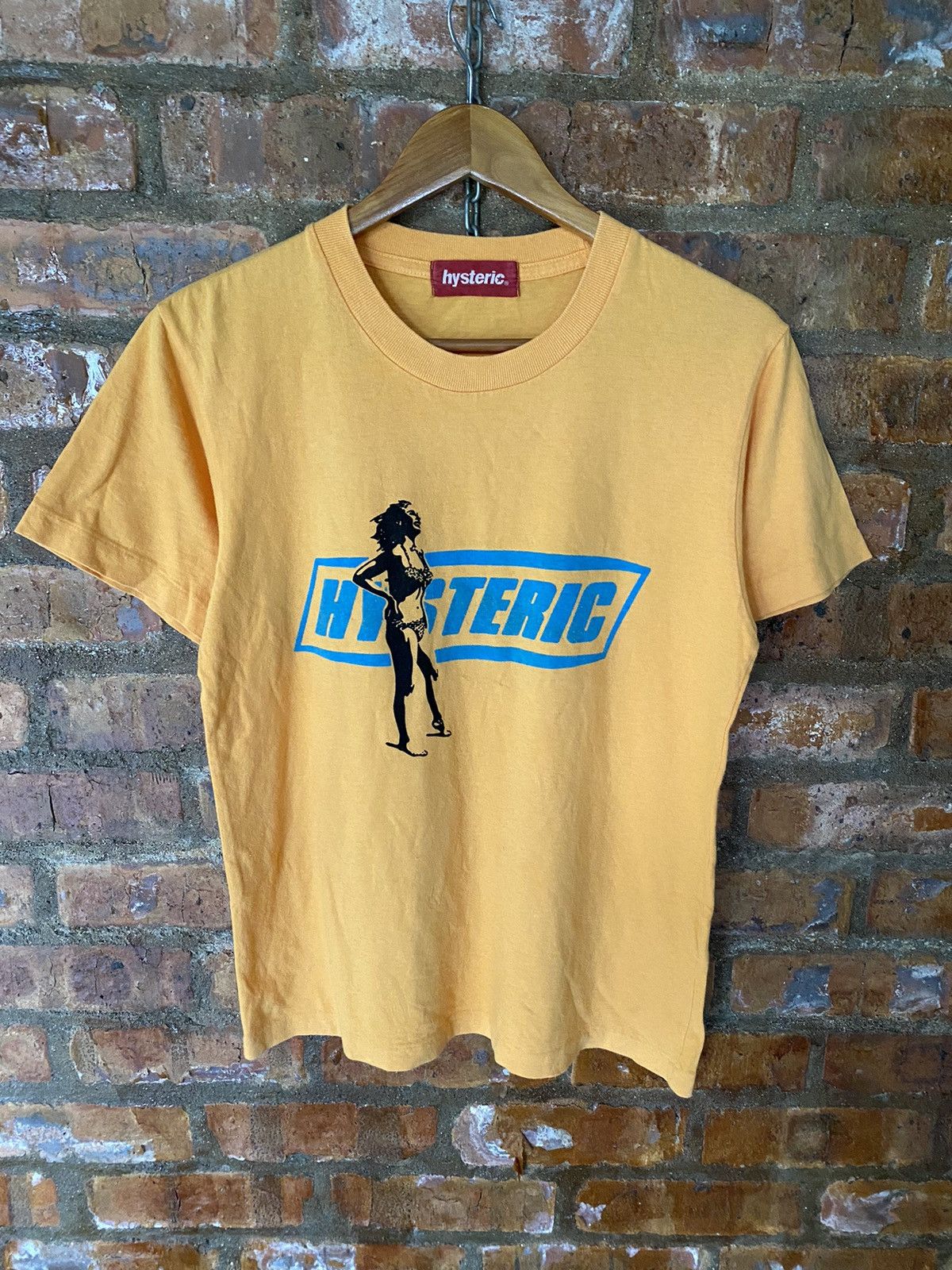 Hysteric Glamour 1990s Hysteric Pinup logo tee Size US M / EU 48-50 / 2 - 2 Thumbnail