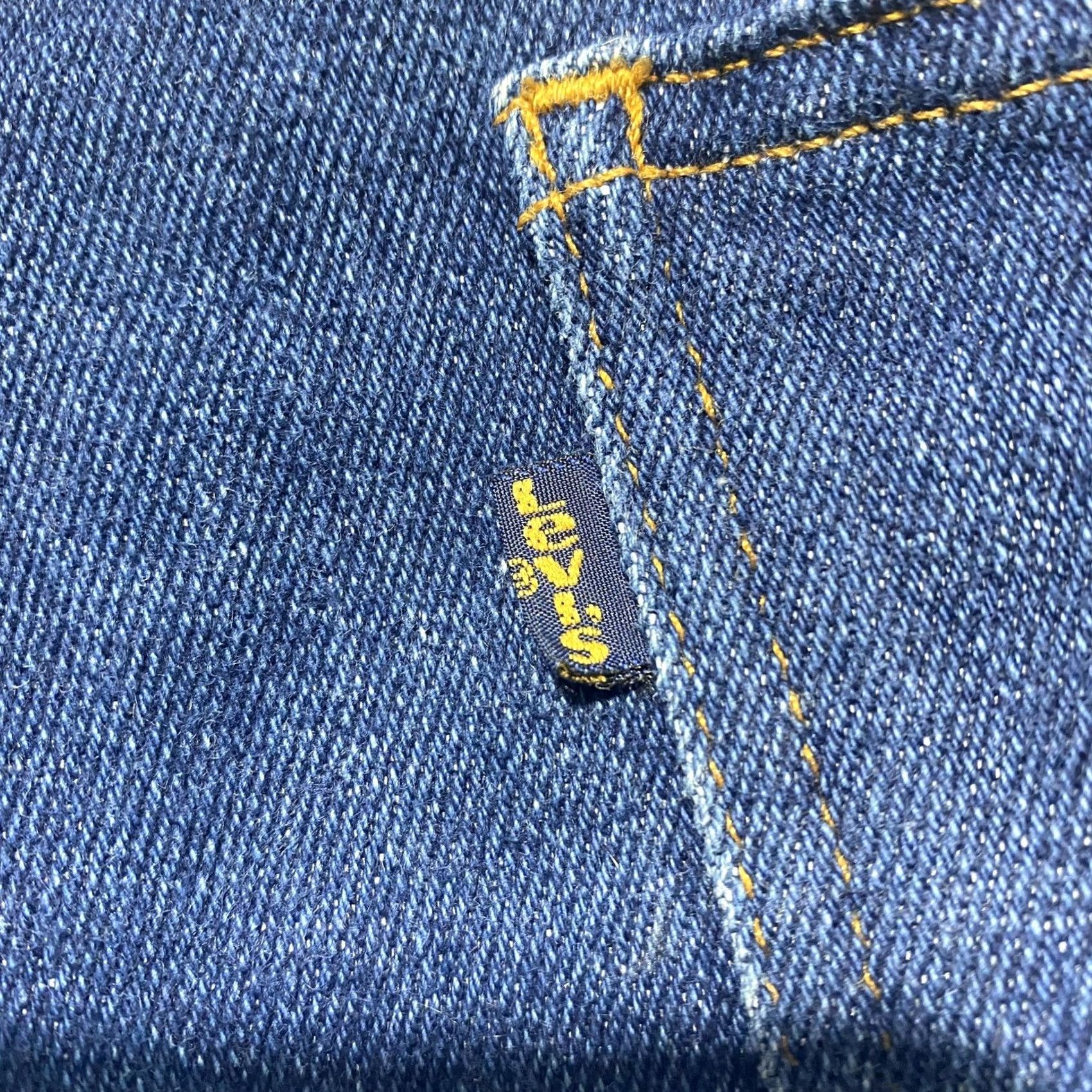 Levi's VINTAGE Levi's Jeans With A Skosh More Room Mens 40x31 Denim Blue 1980s USA Cotton Levi's Mens Jeans Size US 40 / EU 56 - 6 Thumbnail