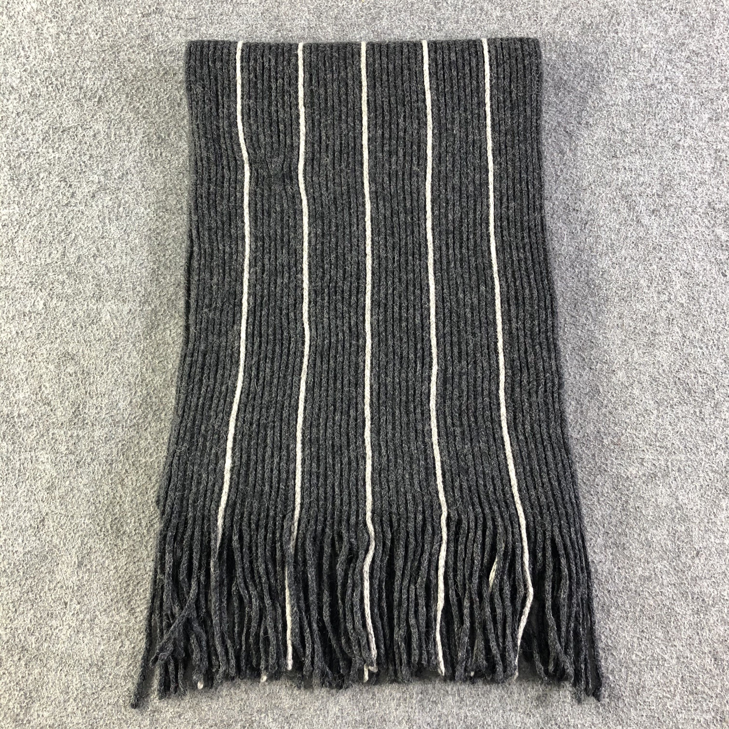Champion Champion Scarf / Muffler / Neckwear P435 Size ONE SIZE - 2 Thumbnail