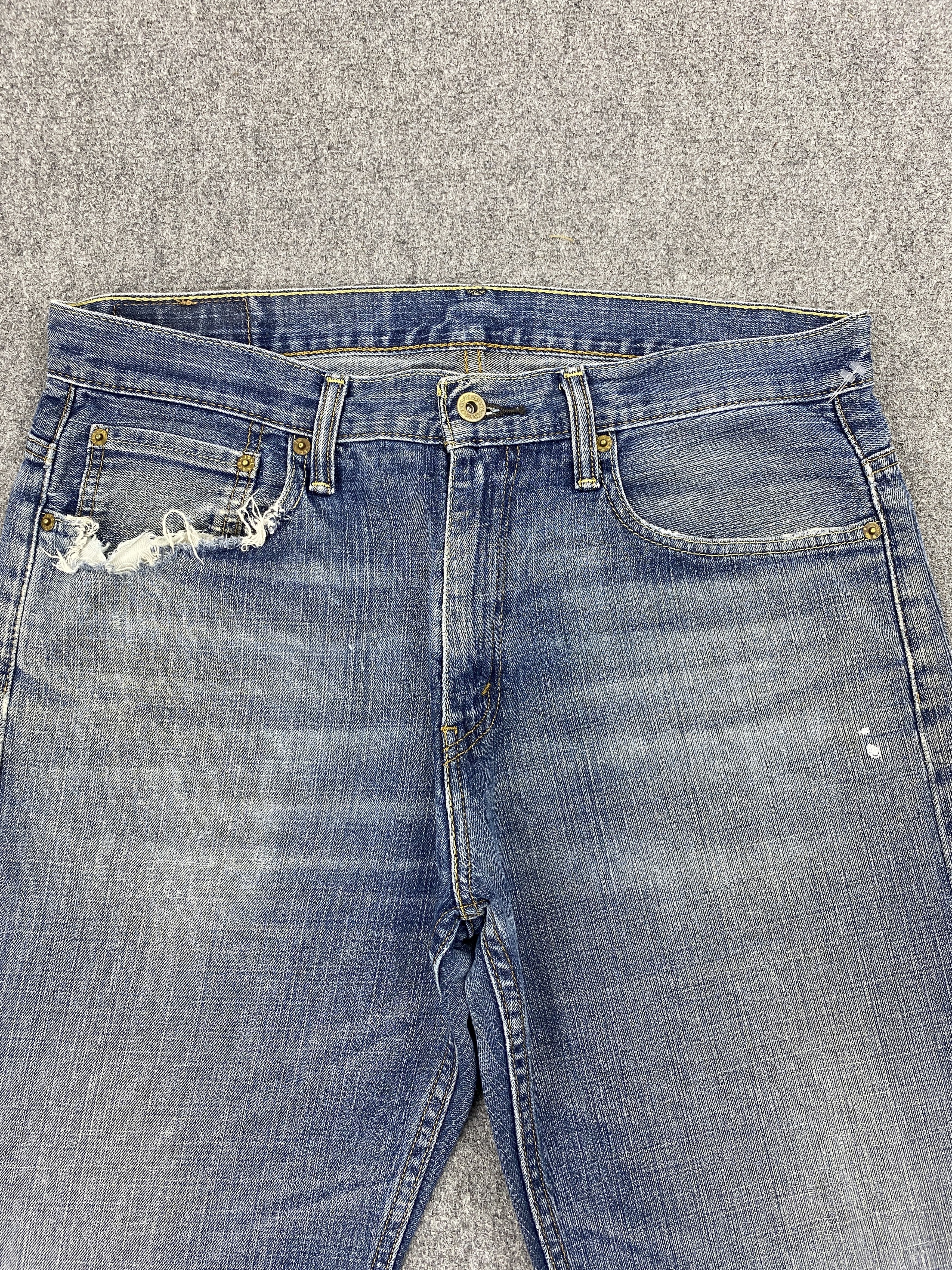 Levi's × Vintage Vintage Levi's 569 Faded Blue Jeans DP2327 Size US 34 / EU 50 - 2 Thumbnail