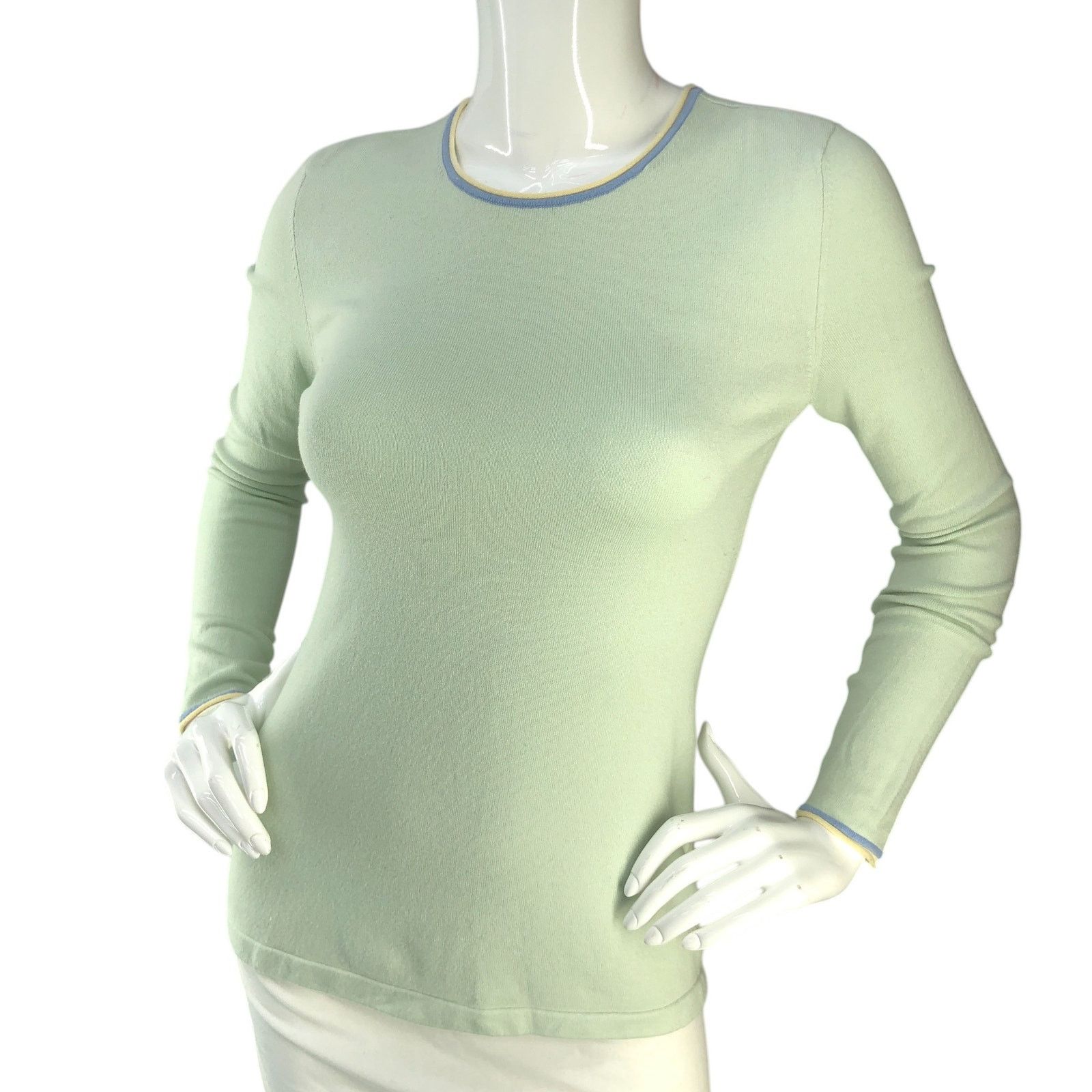J.McLaughlin J McLaughlin Size XS Sweater Tight Knit Long Sleeve Green Size XS / US 0-2 / IT 36-38 - 1 Thumbnail