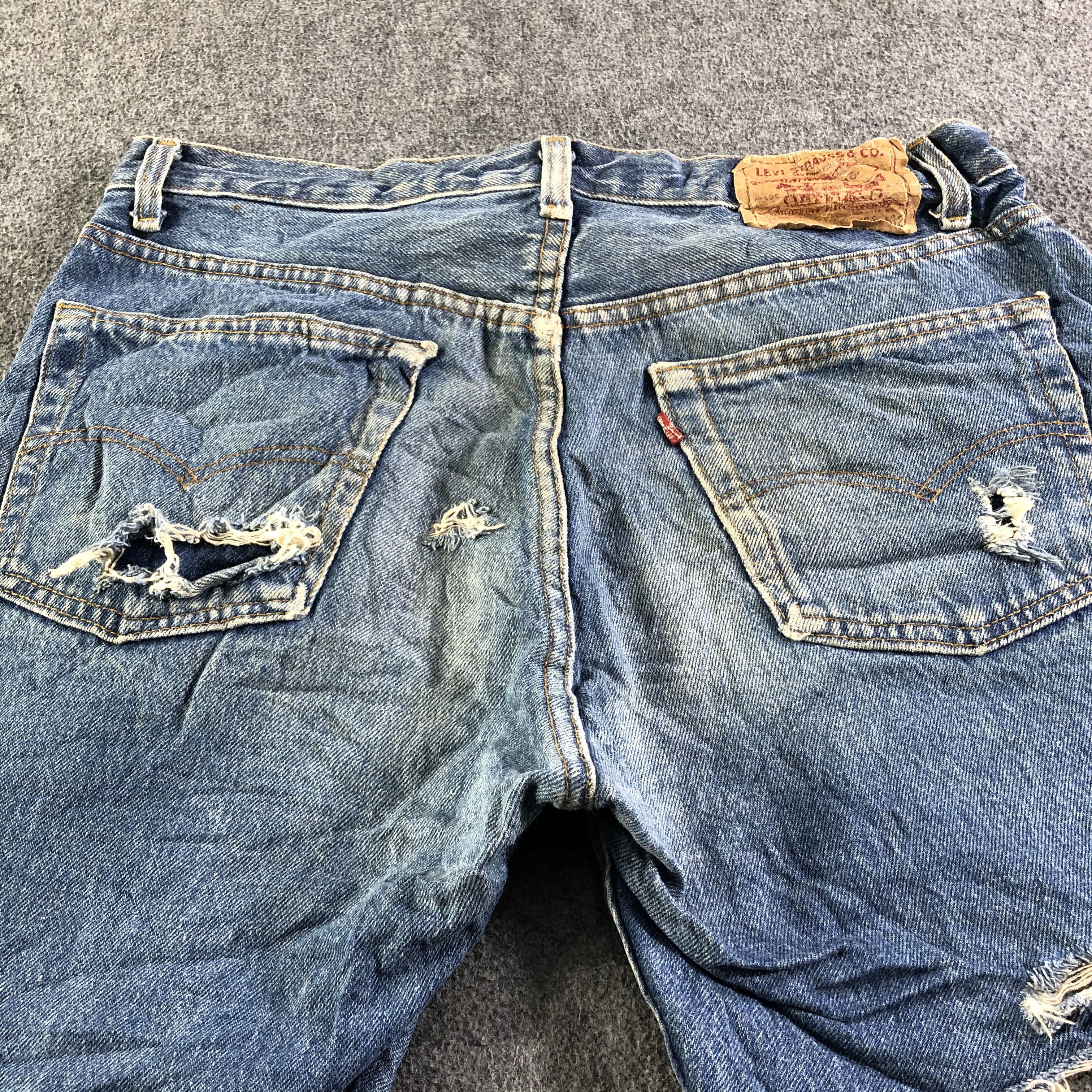 Levi's × Vintage Vintage Levis 501 Jeans-J4575 Size 32" / US 10 / IT 46 - 4 Thumbnail