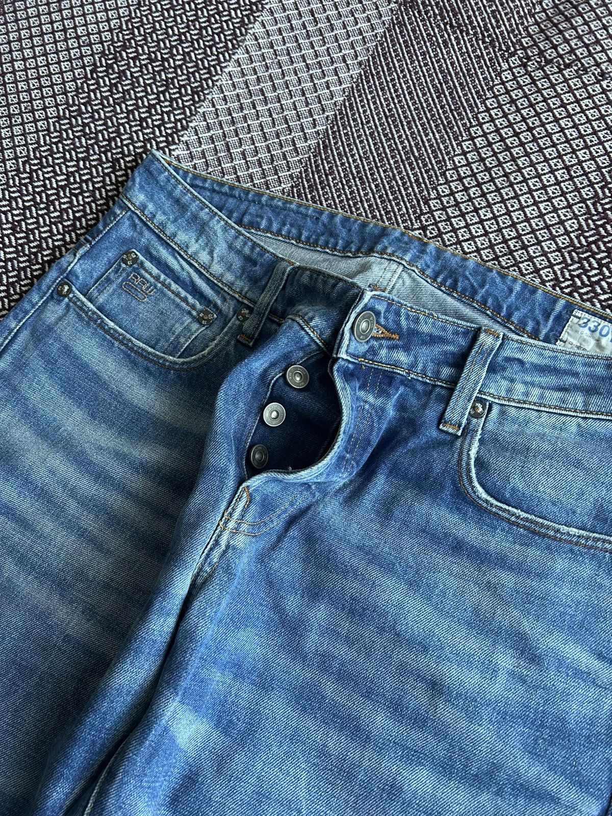 G-Star G-Star Raw 3301 Low Tapered Wash Faded Jeans Men Size 32/34 Size US 32 / EU 48 - 13 Thumbnail