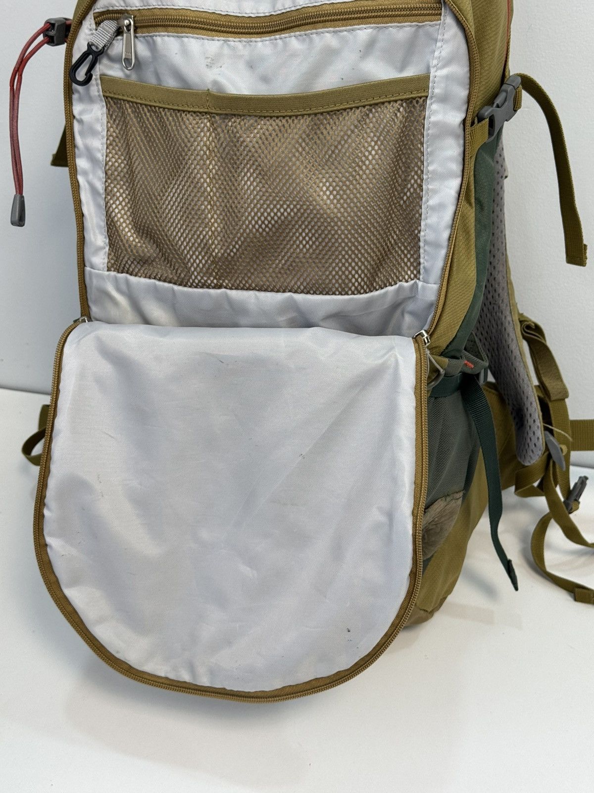 Other Deuter FUTURA 24 (Futura 24) Green Outdoor Size ONE SIZE - 16 Thumbnail
