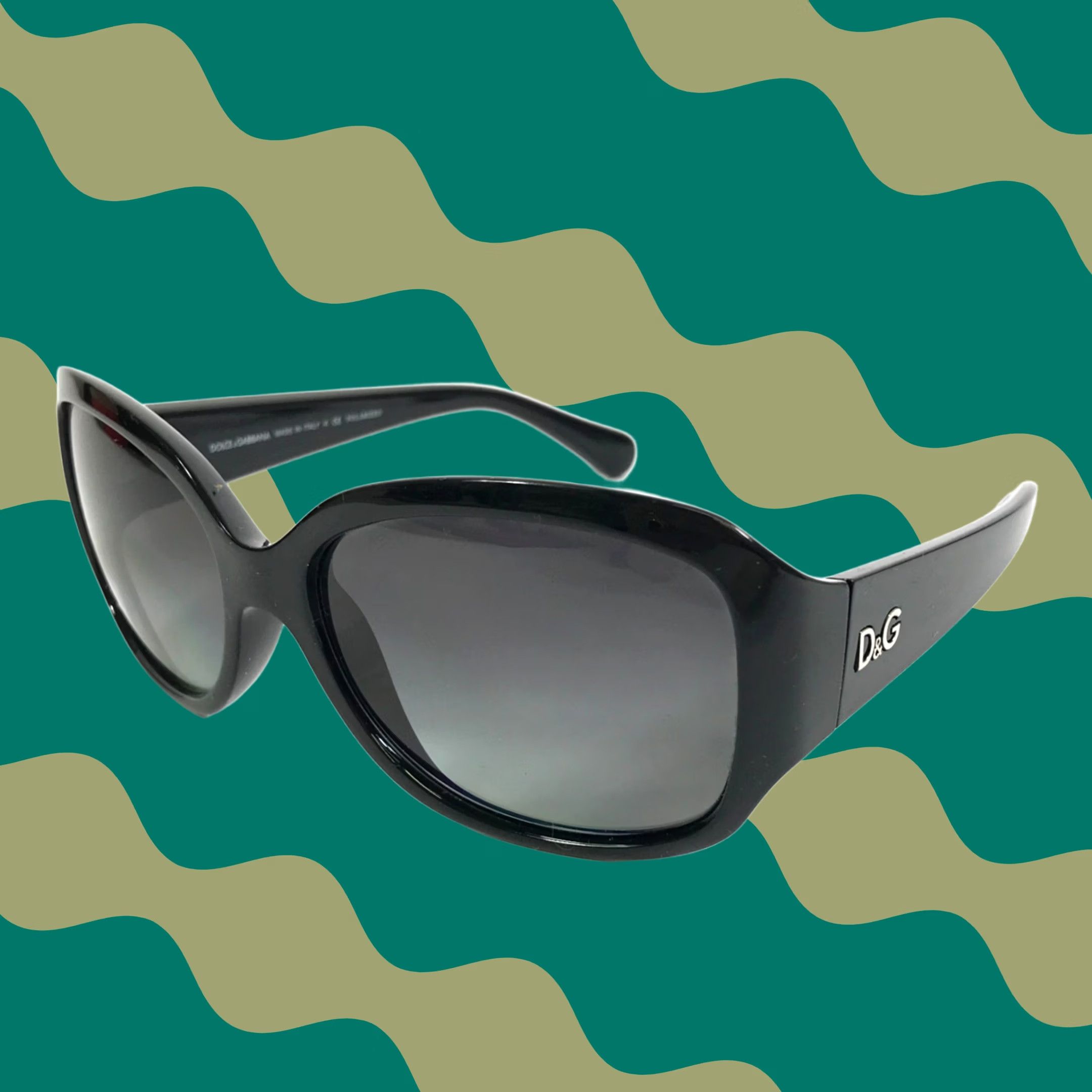 Dolce & Gabbana Dolce & Gabbana Sunglasses Rectangular Green  display picture 2