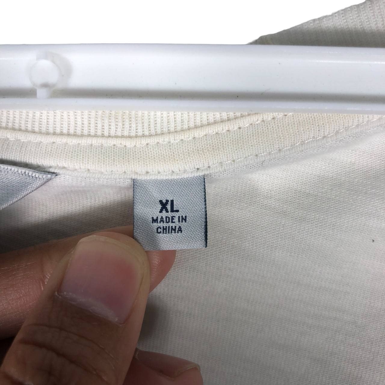 Undercover × Uniqlo Uniqlo Undercover Women Long Sleeve T-Shirt Size XL / US 12-14 / IT 48-50 - 8 Thumbnail