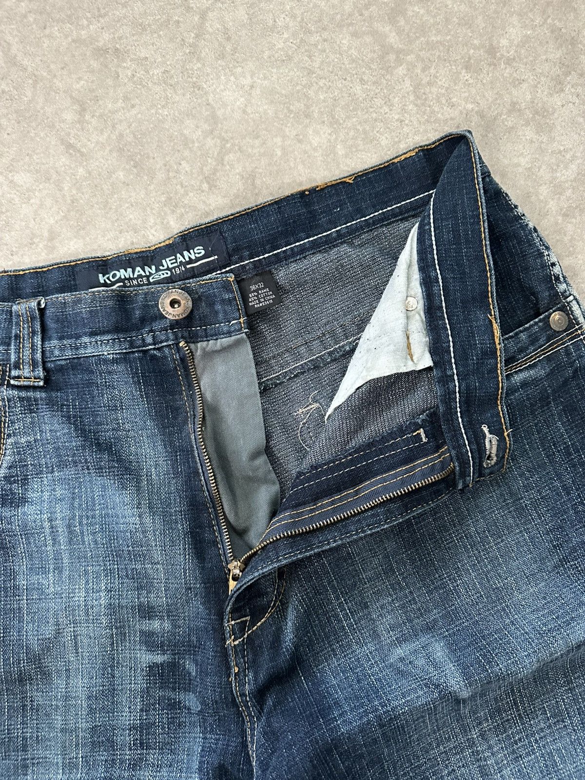 Vintage Vintage Faded Blue Denim Jeans Y2K Baggy Skater Style Pants Size US 36 / EU 52 - 5 Thumbnail