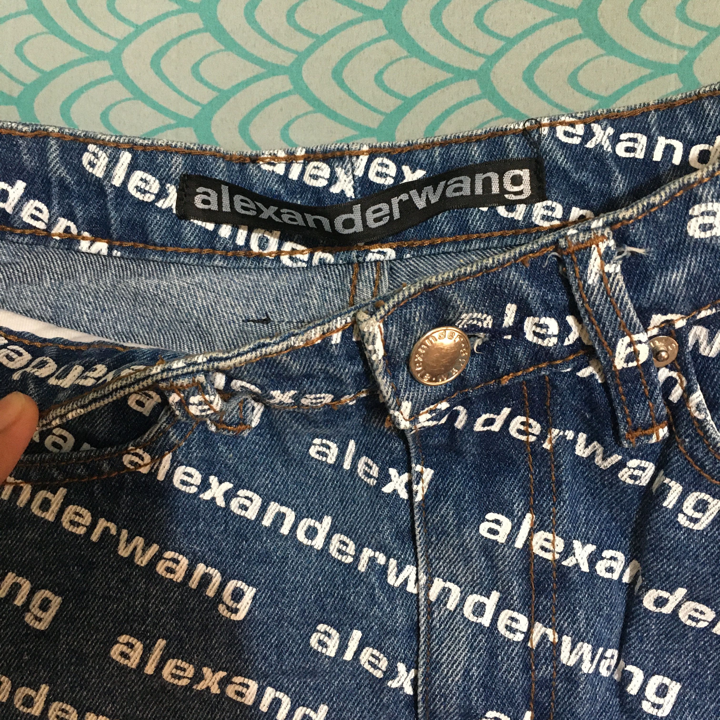 Alexander Wang ALEXANDERWANG BITE LOGO SHORT Size 26" / US 2 / IT 38 - 4 Thumbnail