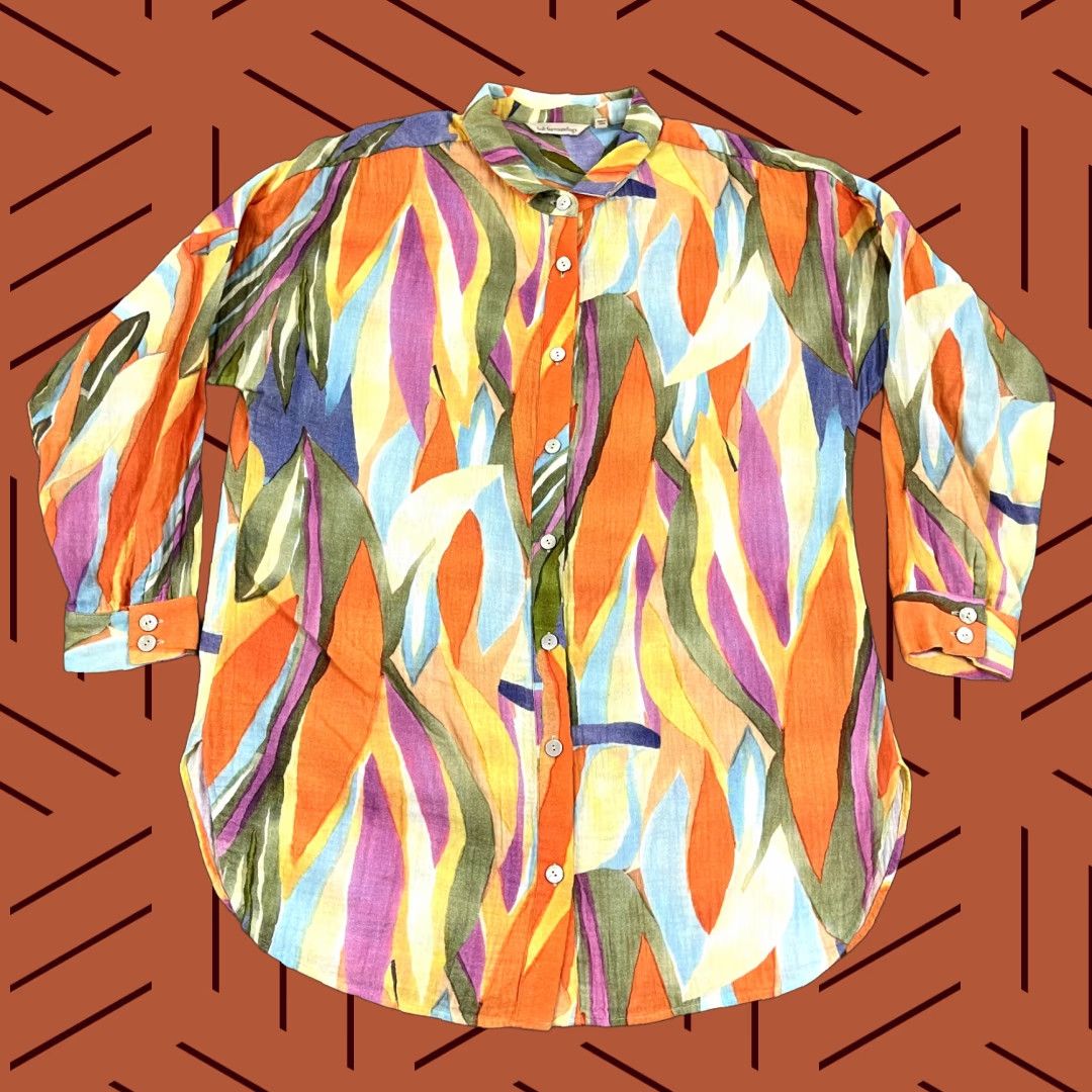 Soft Surroundings SOFT SURROUNDINGS Top Womens Medium Multicolor Watercolor Floral Tunic Button Up Shirt Womens M Multicolor Floral Tunic Button Up Size M / US 6-8 / IT 42-44 - 1 Thumbnail