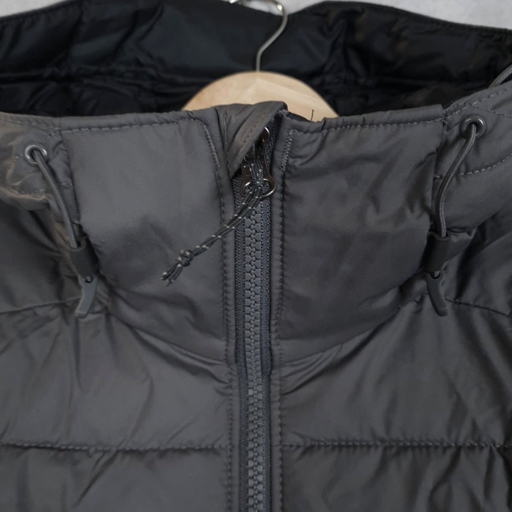 Vintage Columbia Jacket Mens XS Gray Hooded Full Zip Puffer Omni-Heat Packable Size US XS / EU 42 / 0 - 4 Thumbnail