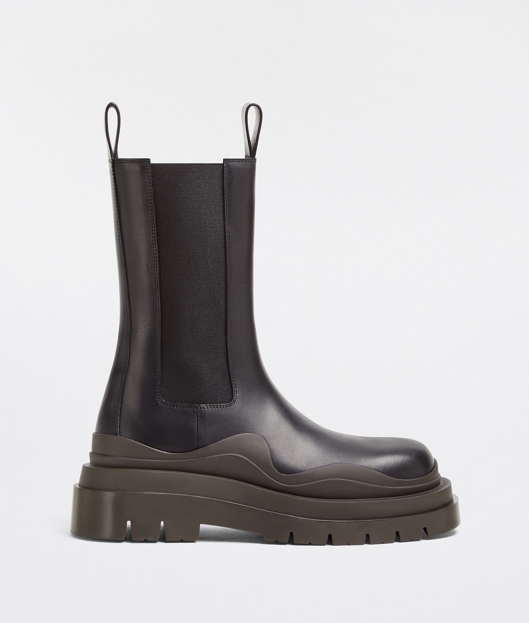 Bottega Veneta o1s1rm1025 Ankle Boots in Black/Camping Size US 9 / IT 39 - 1 Thumbnail