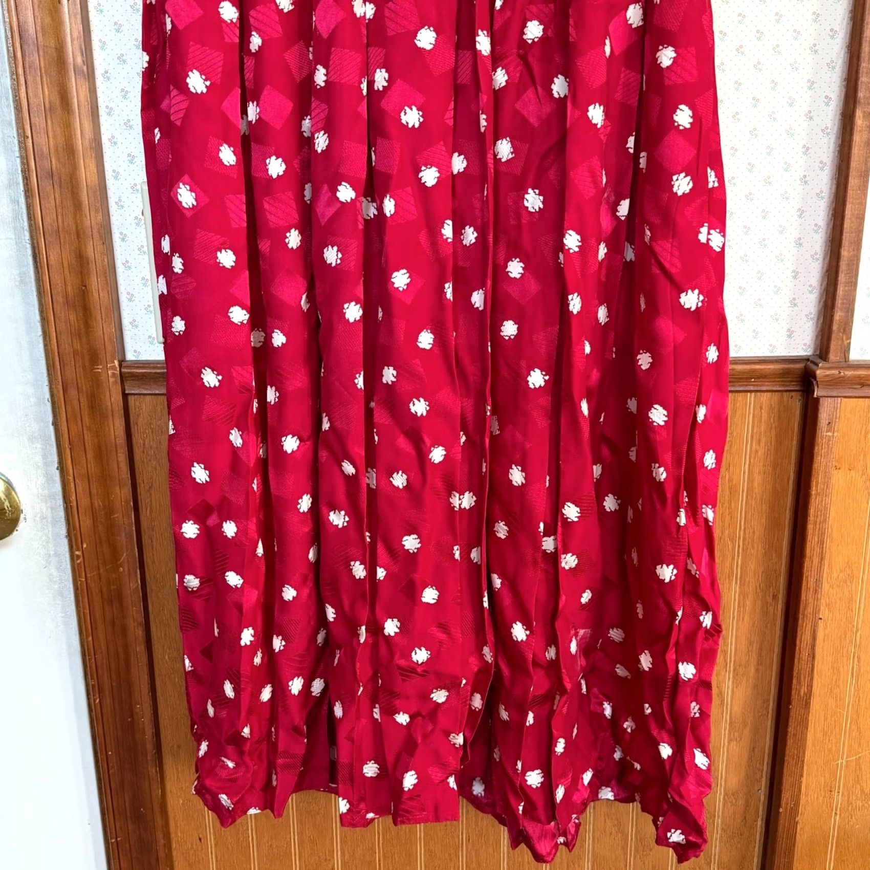 Brooks Brothers VINTAGE Brooks Brothers Silk Dress Womens 10 Red Maxi Pleated Elastic Waist 80s Dress Size L / US 10 / IT 46 - 3 Thumbnail
