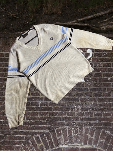 Fred Perry × Vintage Fred Perry V neck vintage jumper sweater Size US M / EU 48-50 / 2 - 1 Thumbnail