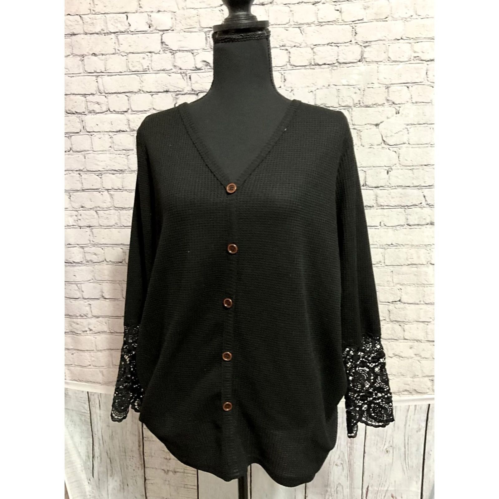 Vintage BloomChic Knit Top Black Button-Up Lace Sleeve Detail V-Neck Long Sleeve 12 Womens Size XL / US 12-14 / IT 48-50 - 6 Thumbnail