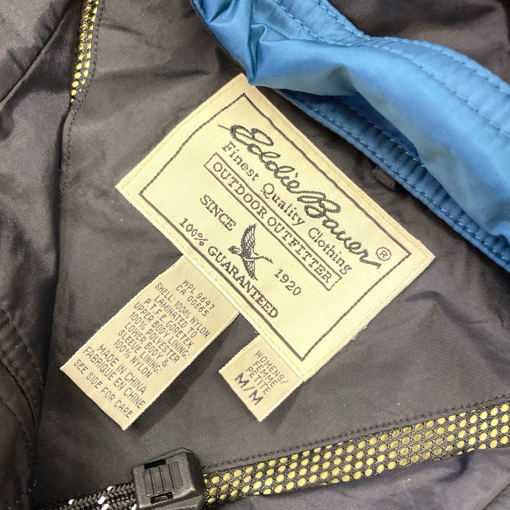 Eddie Bauer VINTAGE Eddie Bauer Gore Tex Jacket Womens M Teal Hood Adjustable Zip Rain Windbreaker Green 90s Womens Size M / US 6-8 / IT 42-44 - 4 Thumbnail