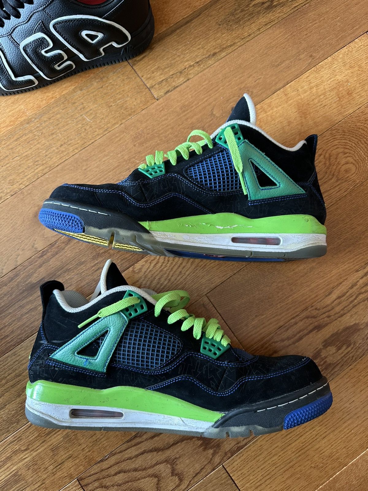 Jordan Brand × Nike Jordan 4 Doernbecher Size US 12 / EU 45 - 2 Thumbnail