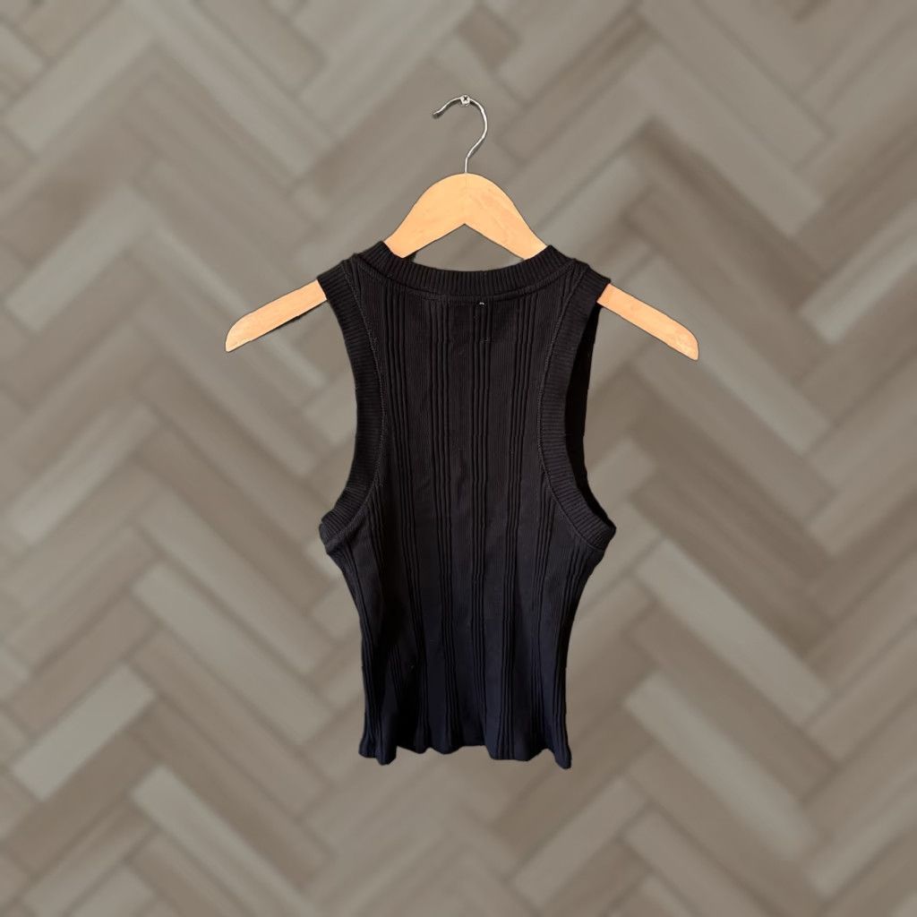 Zara Zara Tank Top Womens Black Size M Ribbed Knit Casual Sleeveless Pullover Wide Strap Basic Shirt Tank Top Size M / US 6-8 / IT 42-44 - 1 Thumbnail