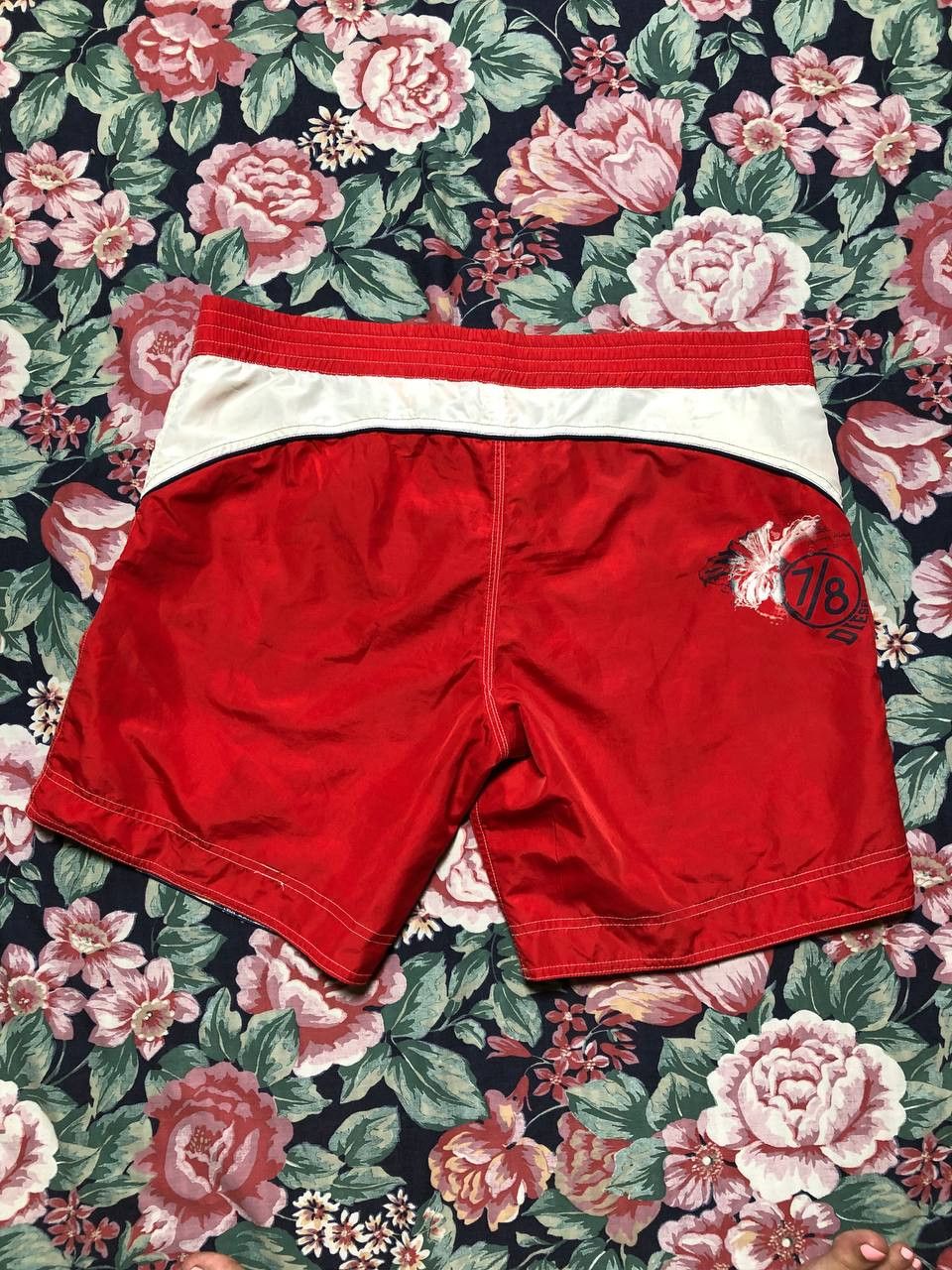 Diesel Vintage Diesel Nylon 90s Baggy Y2K Shorts Size XL Size US 36 / EU 52 - 13 Thumbnail