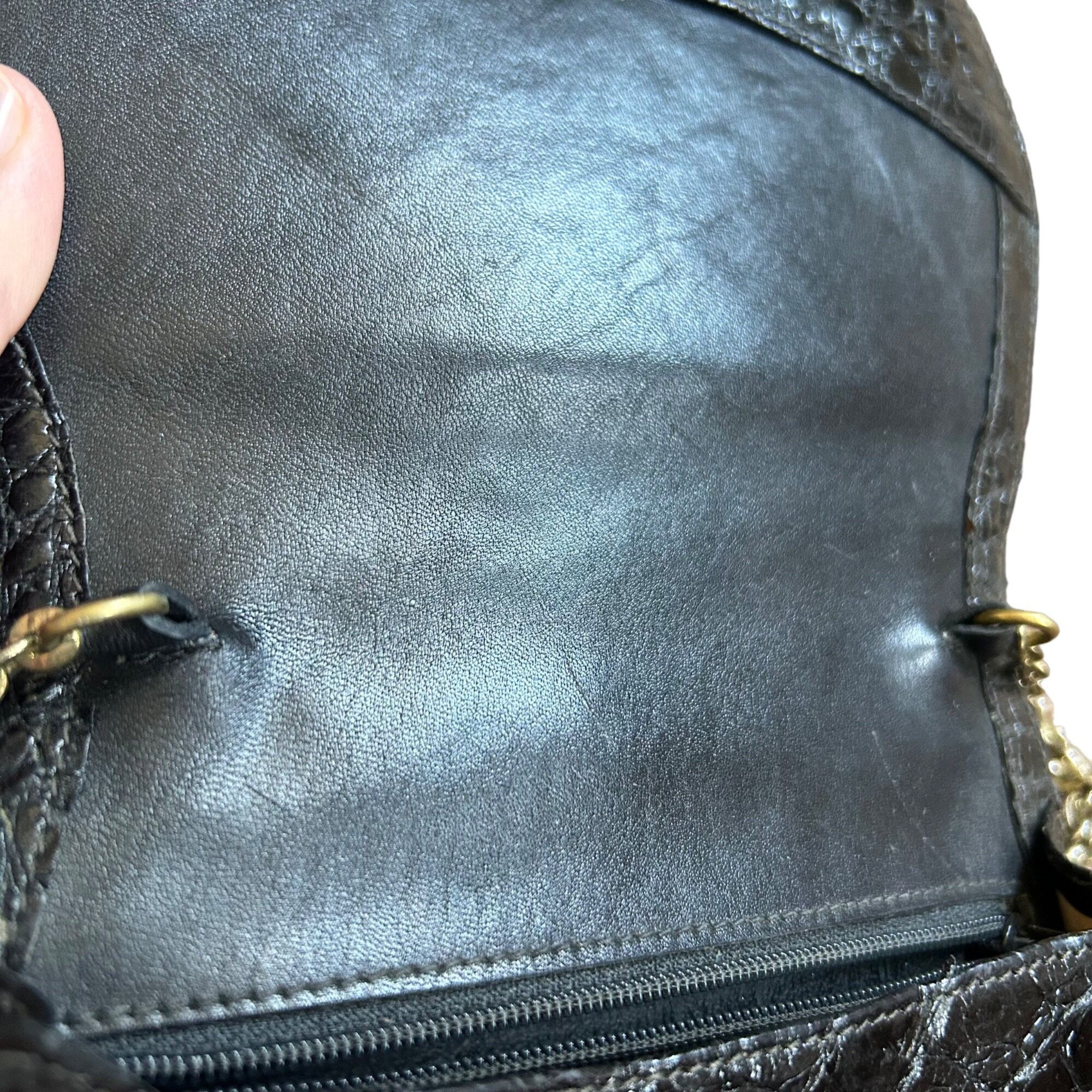 Vintage Vintage Black Leather Animal Print Embossed Crossbody Bag Ch Size ONE SIZE - 9 Thumbnail