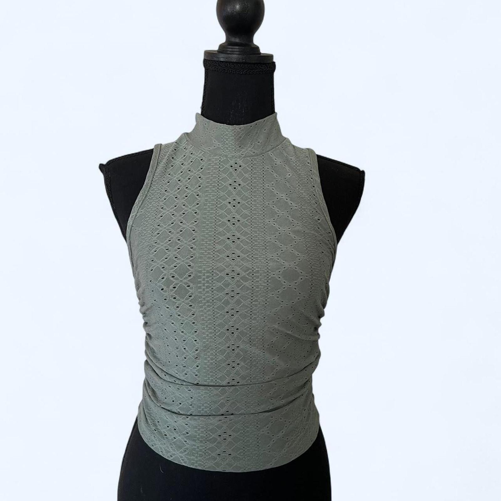 Other SHEIN cute crop top Size S / US 4 / IT 40 - 1 Thumbnail