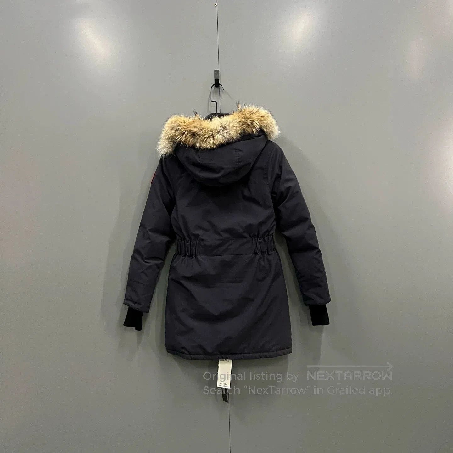 Canada Goose Canada Goose Solid Logo Embroidered Down Jacket XS. Size XS / US 0-2 / IT 36-38 - 2 Thumbnail