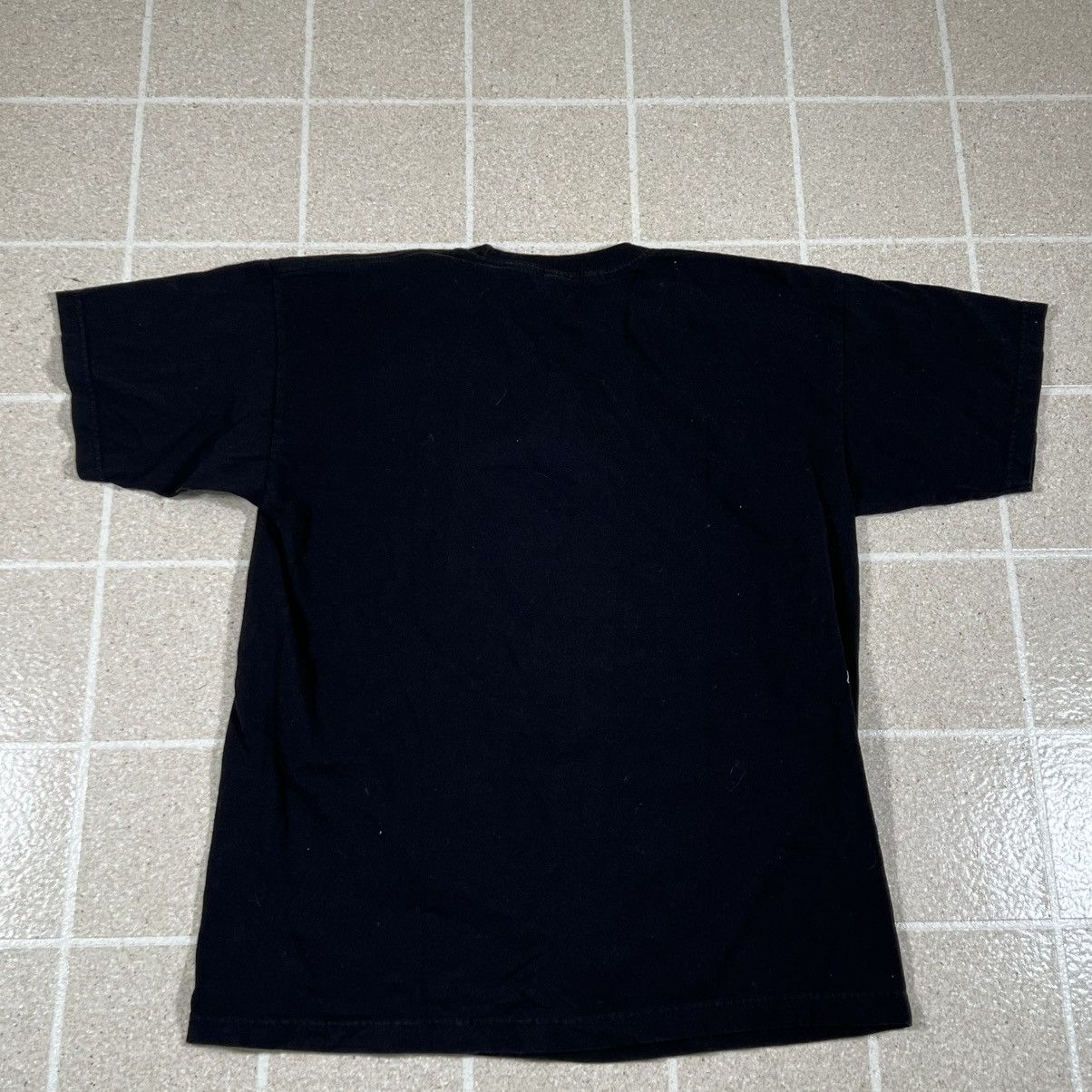 Other Vintage Don’t Expect A Warning Shot Tshirt Size L Grunge Y2K Size US L / EU 52-54 / 3 - 4 Thumbnail