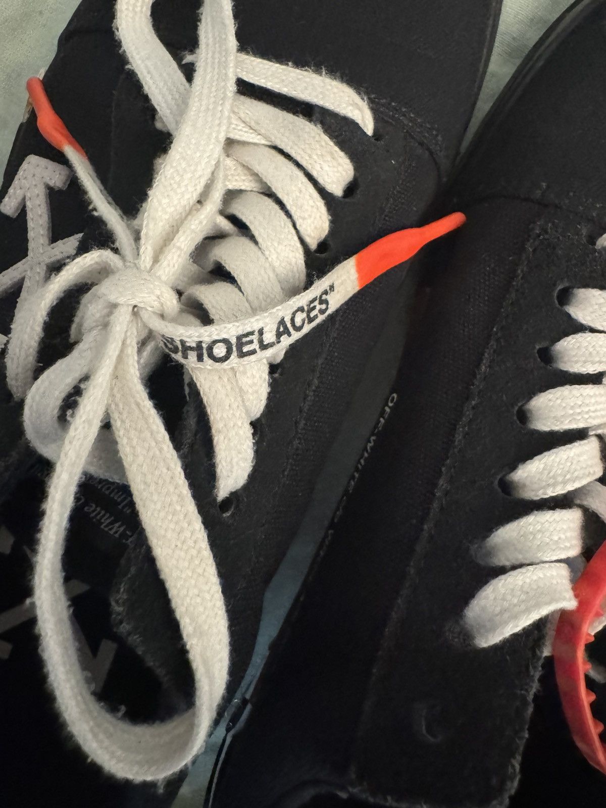 Off-White OFF WHITE VULCANISED LOW (UPDATED STRIPES) - 43 Size US 10 / EU 43 - 7 Thumbnail