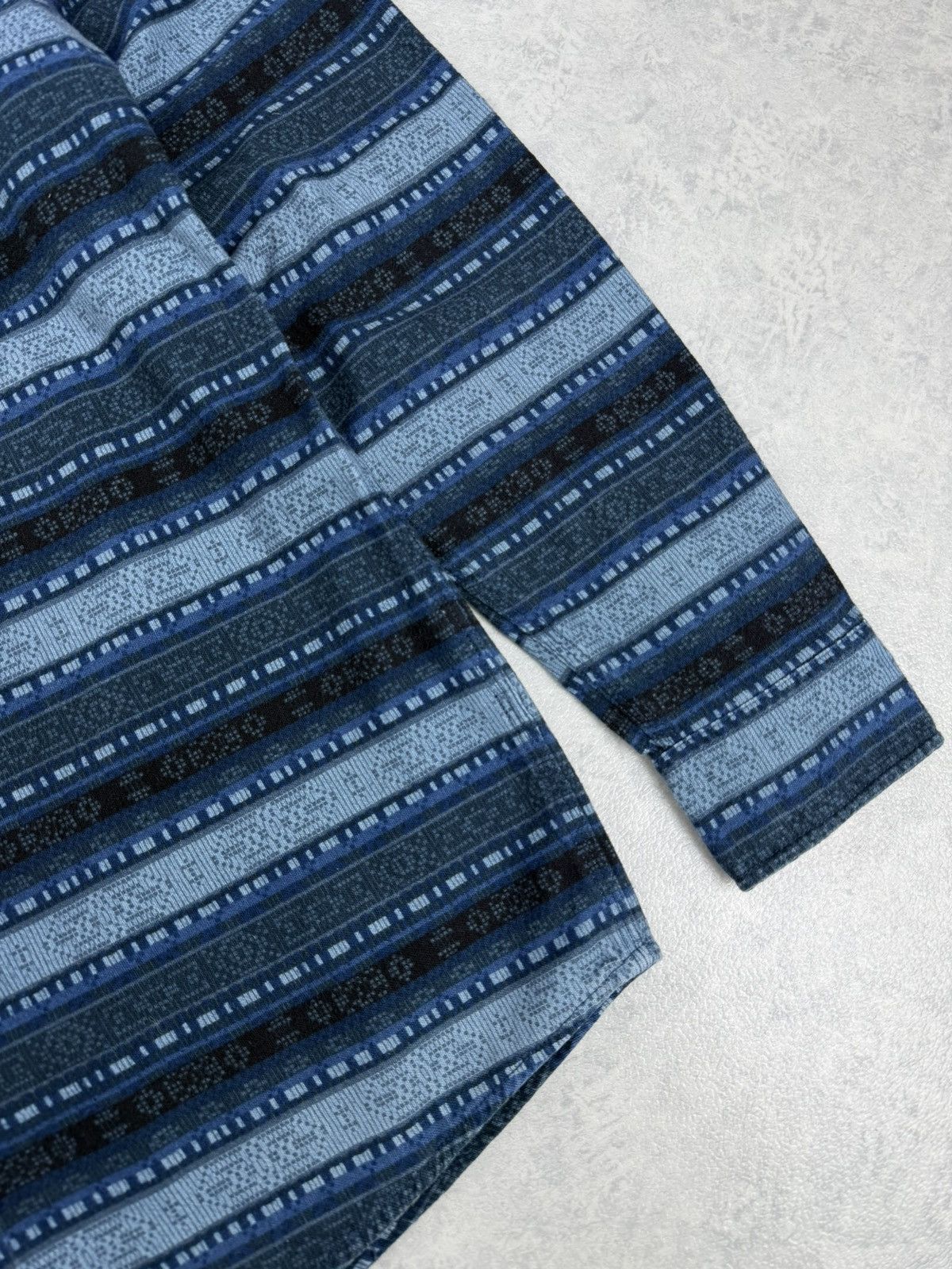 Carhartt Carhartt WIP LS Ethnic Shirt Blue Pattern Regular Fit Size M Size US M / EU 48-50 / 2 - 2 Thumbnail