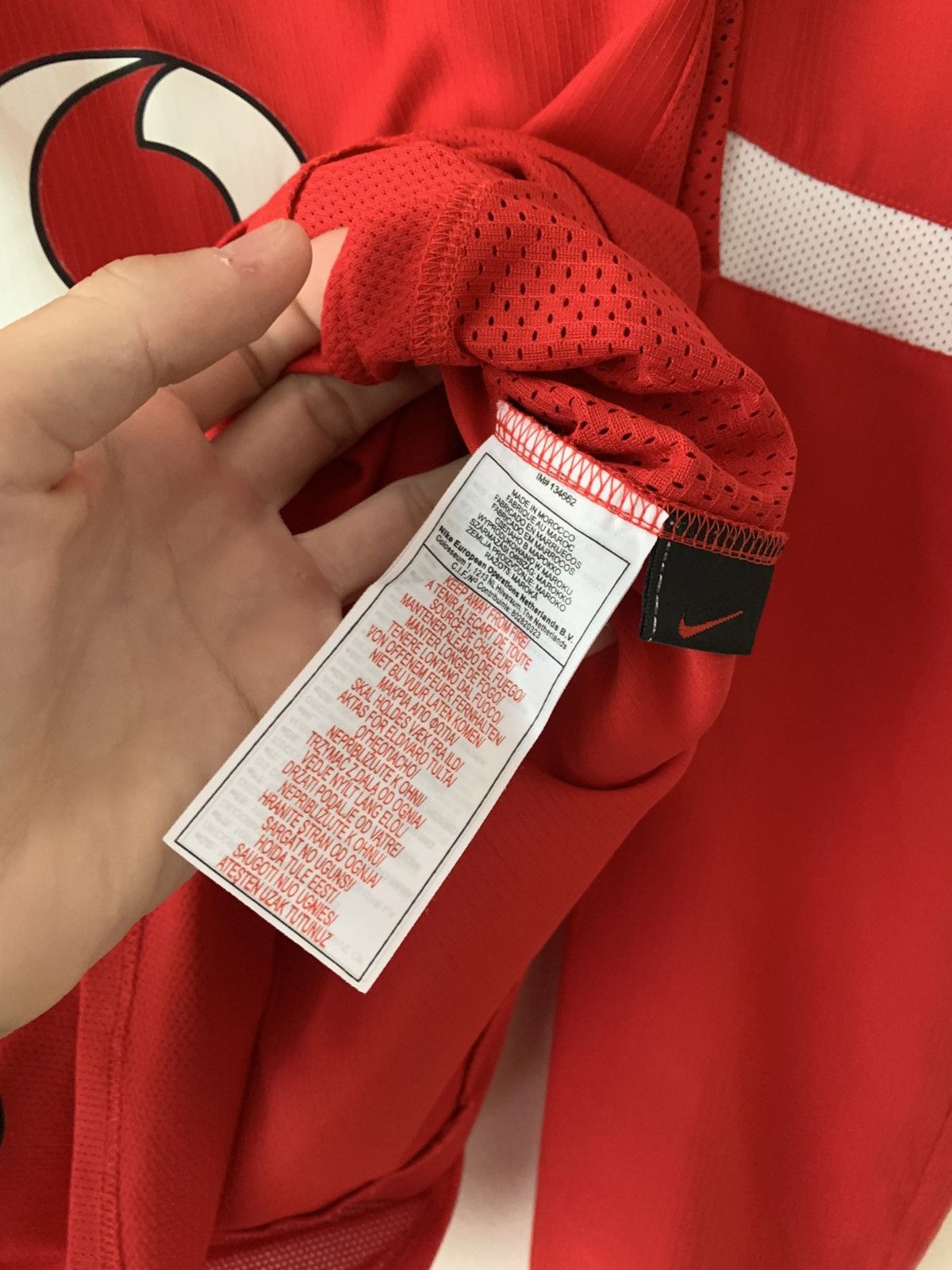 Nike 🔥NIKE MANCTESTER UNITED 2004/2006 LONG SLEEVE SOCCER JERSEY Size US M / EU 48-50 / 2 - 11 Thumbnail