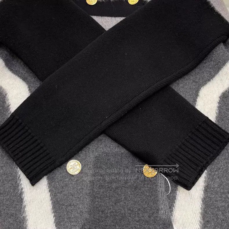 Louis Vuitton Louis Vuitton Black and grey patchwork gold button logo wo Size M / US 6-8 / IT 42-44 - 6 Thumbnail
