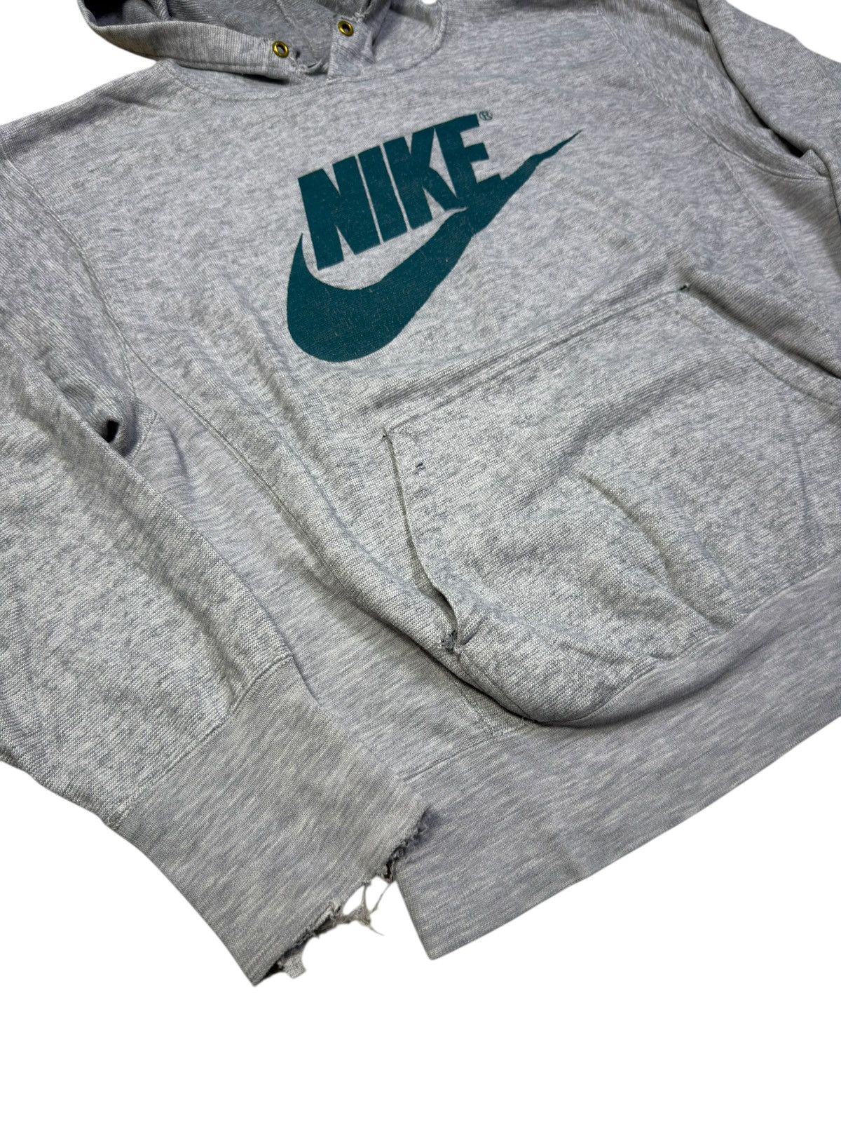 Nike *RARE* VINTAGE 1990s 90s NIKE JAPAN CORP DISTRESSED HOODIE Size US L / EU 52-54 / 3 - 3 Thumbnail