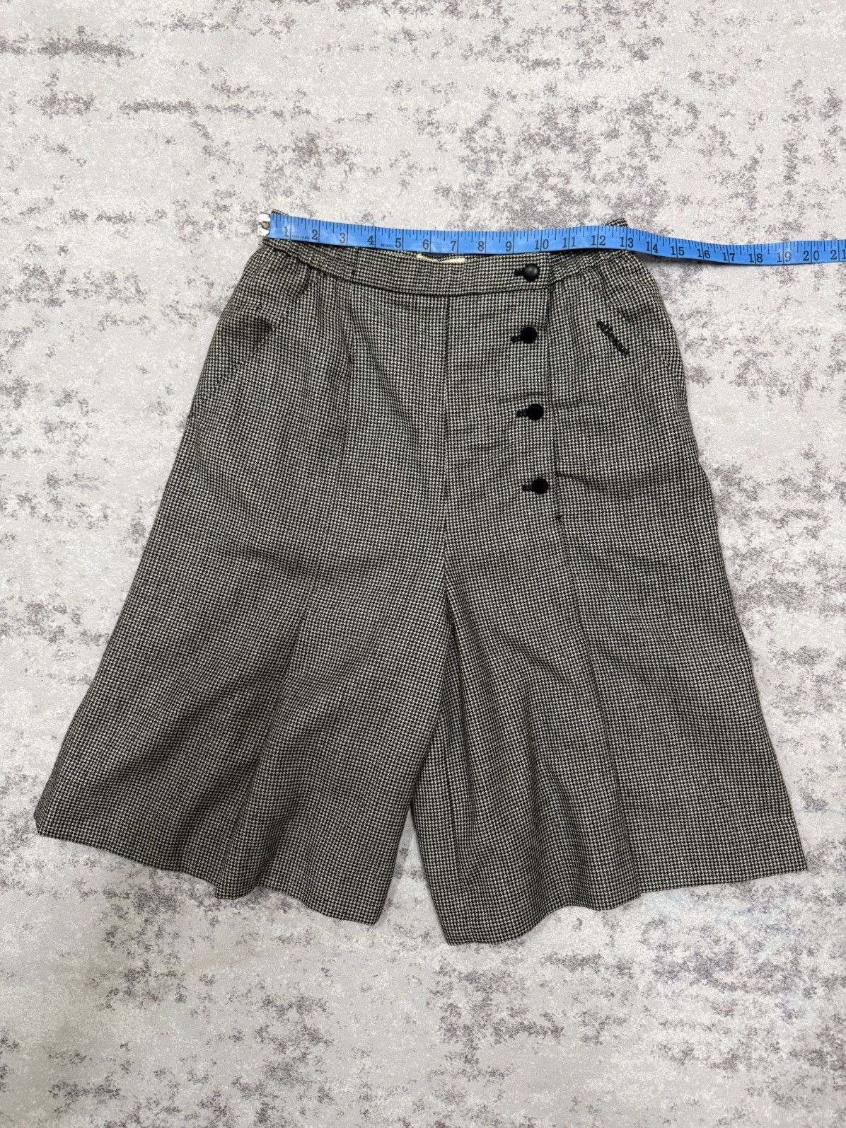 Ellesse Vintage Ellesse Golf Wide Leg Plated Wool Short Pants Size 26" / US 2 / IT 38 - 16 Thumbnail