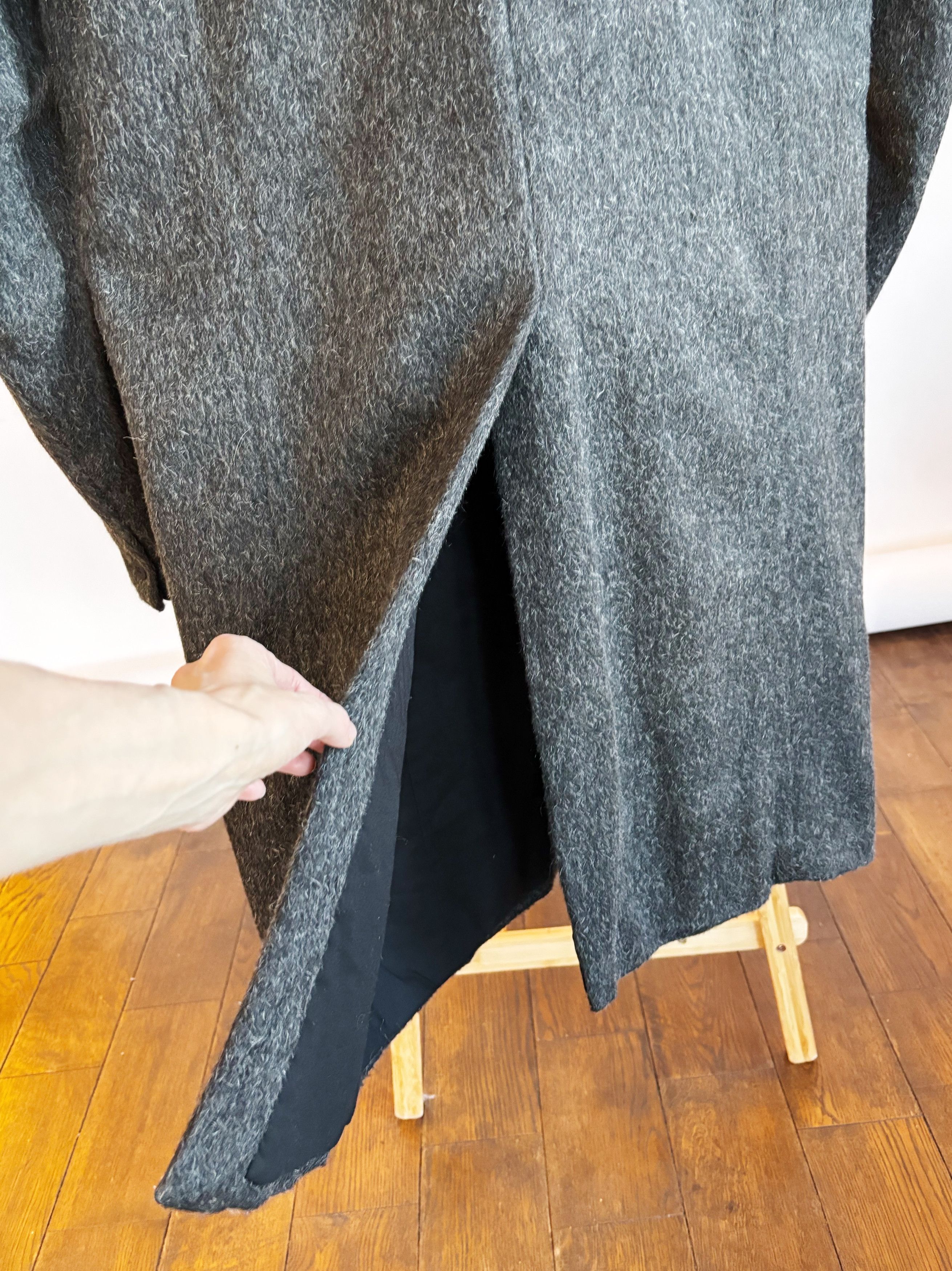 Poeme Bohemien Poeme Bohemien virgin wool, mohair, alpaca blend coat Size US M / EU 48-50 / 2 - 9 Thumbnail