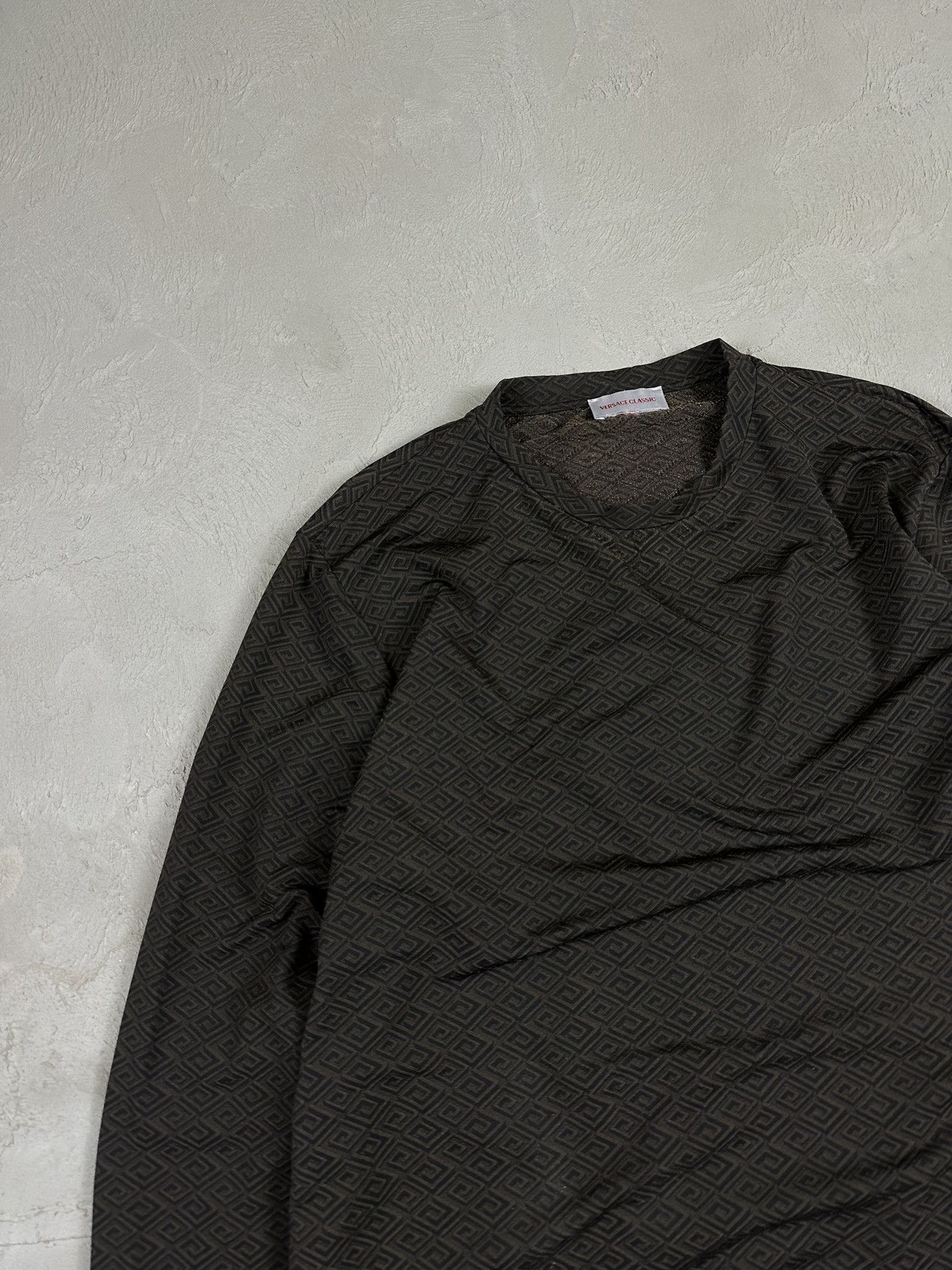 Versace Vintage Versace Classic Monogram Longsleeve T-shirt Size US L / EU 52-54 / 3 - 6 Thumbnail