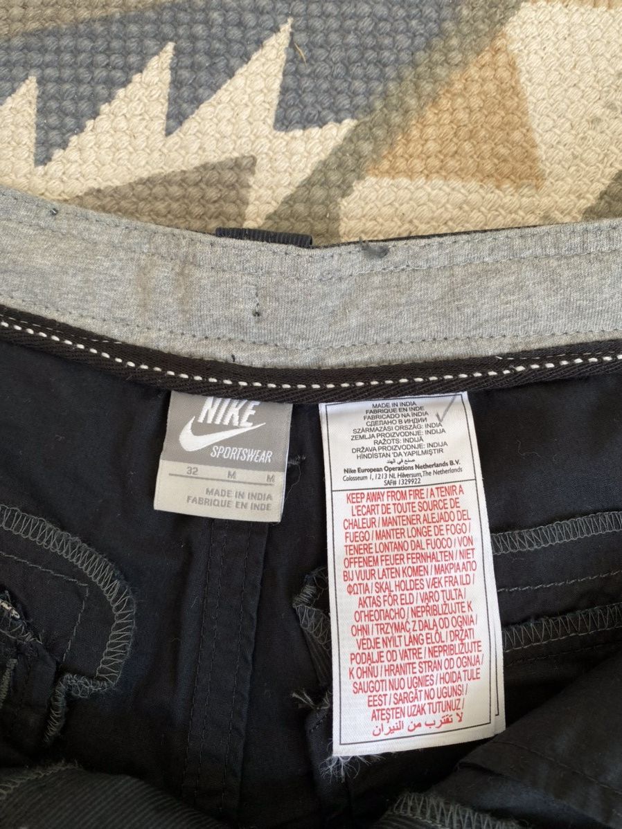 Nike Vtg Nike Cotton Embroidered Swoosh Cargo Shorts Size US 32 / EU 48 - 12 Thumbnail