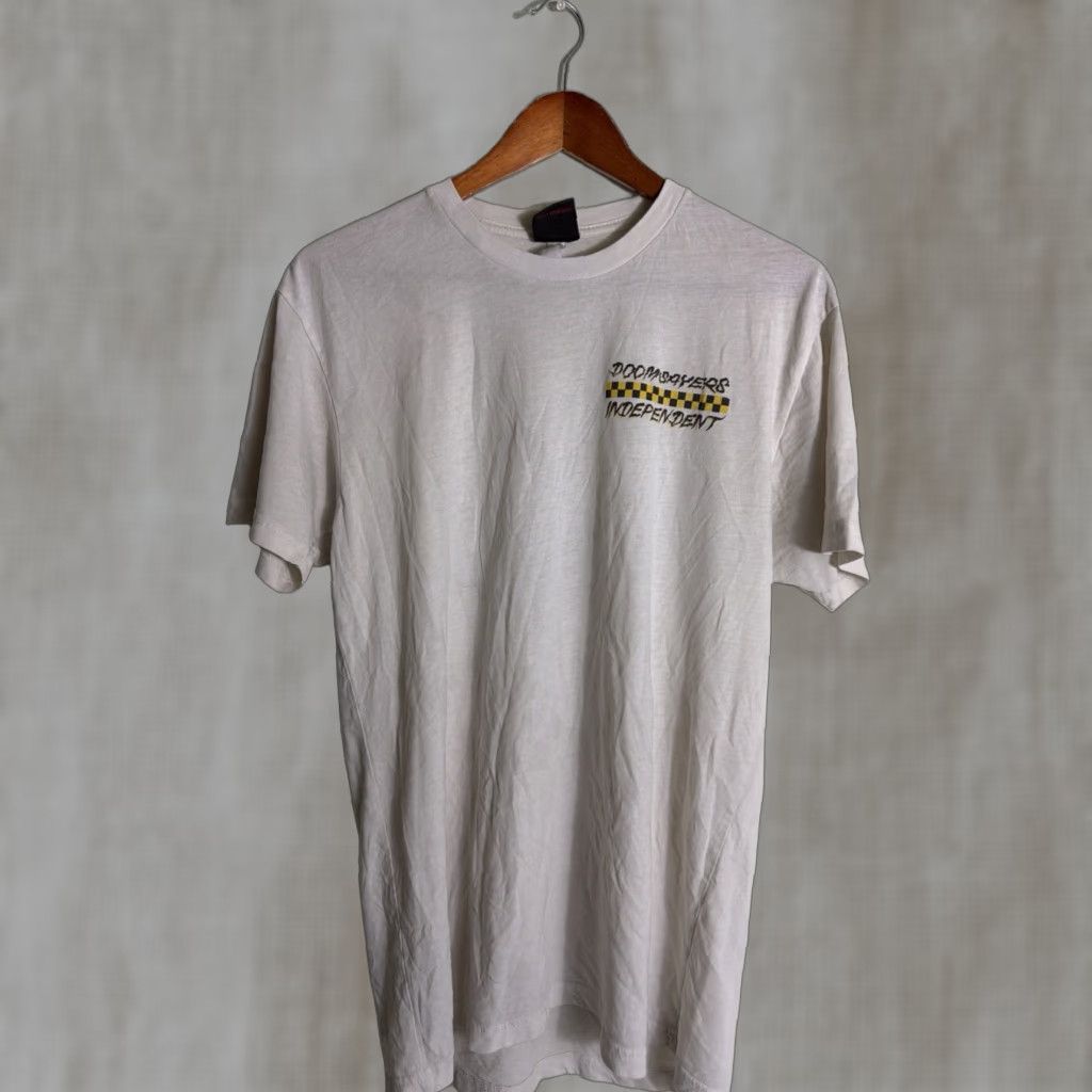 Vintage independent trucks T-Shirt Ivory Women’s Large Doomsayers Stains Skateboards Size L / US 10 / IT 46 - 1 Thumbnail