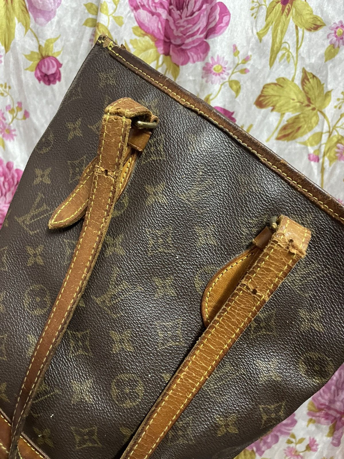 Louis Vuitton Vintage Louis Vuitton Bucket Bag Size ONE SIZE - 12 Thumbnail